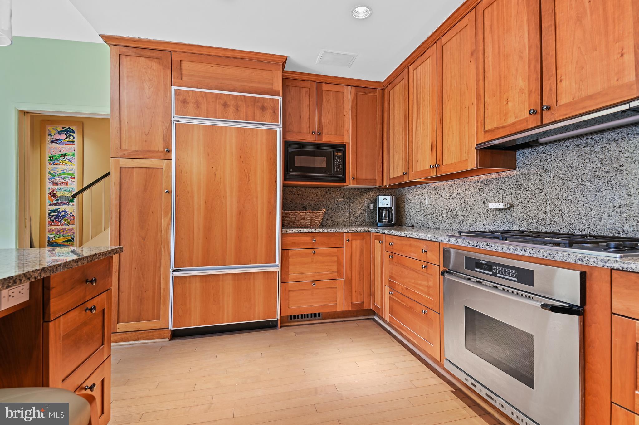 CROSS KEYS - Residential