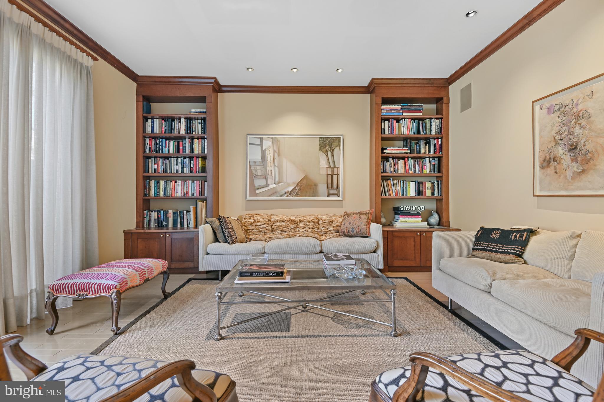 CROSS KEYS - Residential