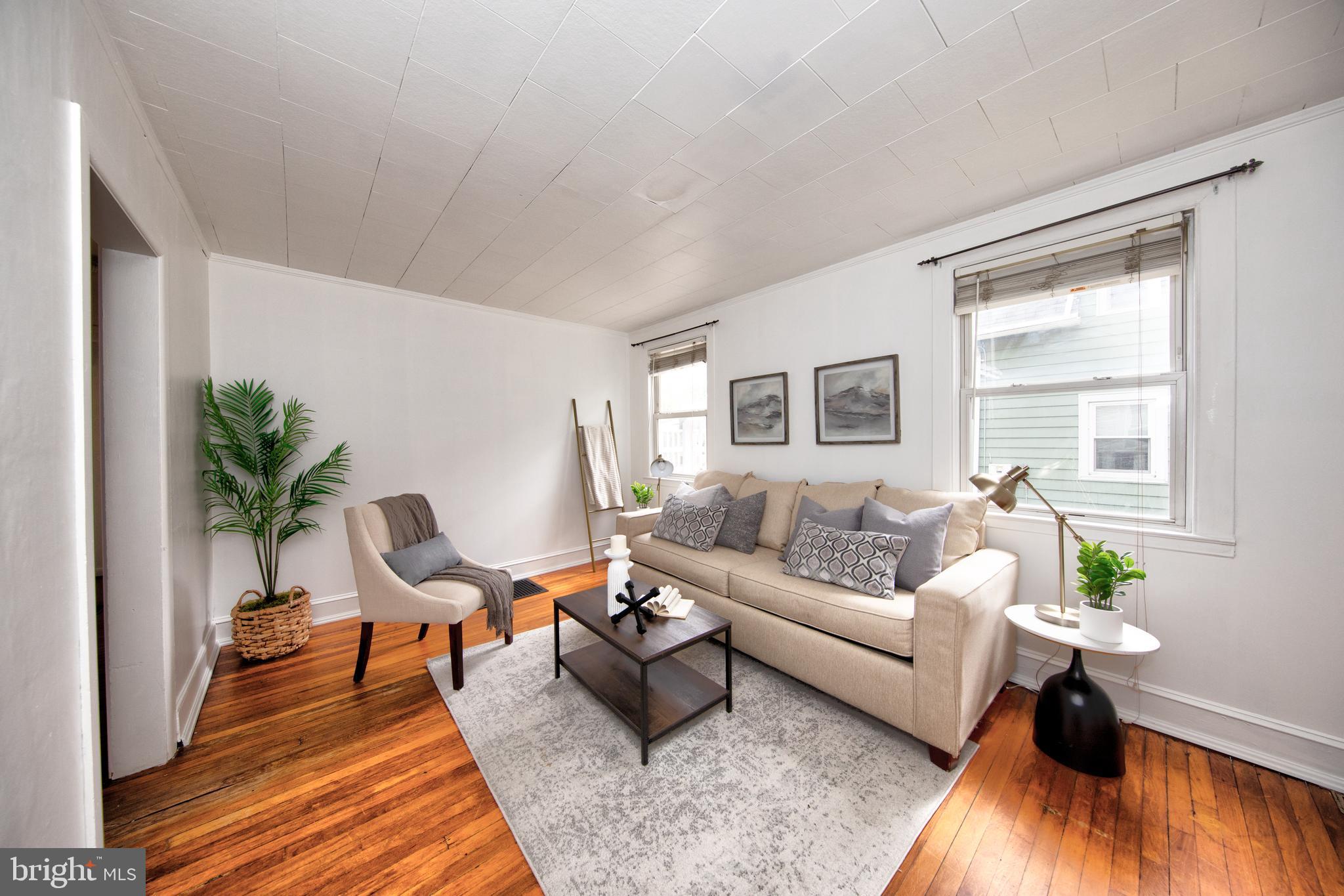 ABERDEEN HILLS - Residential Income