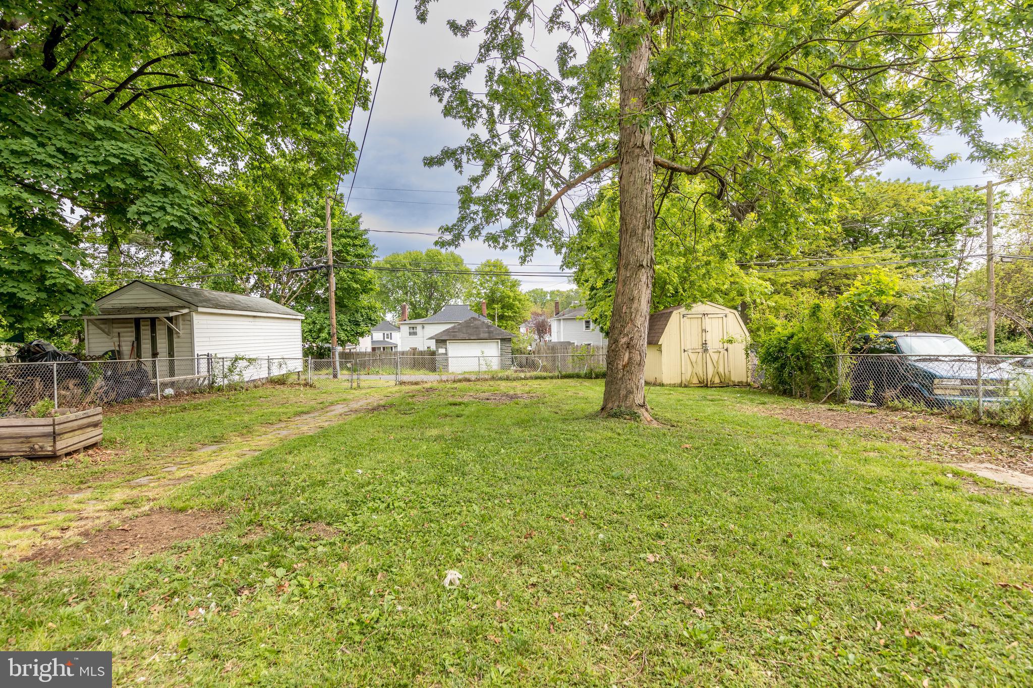 ABERDEEN HILLS - Residential Income