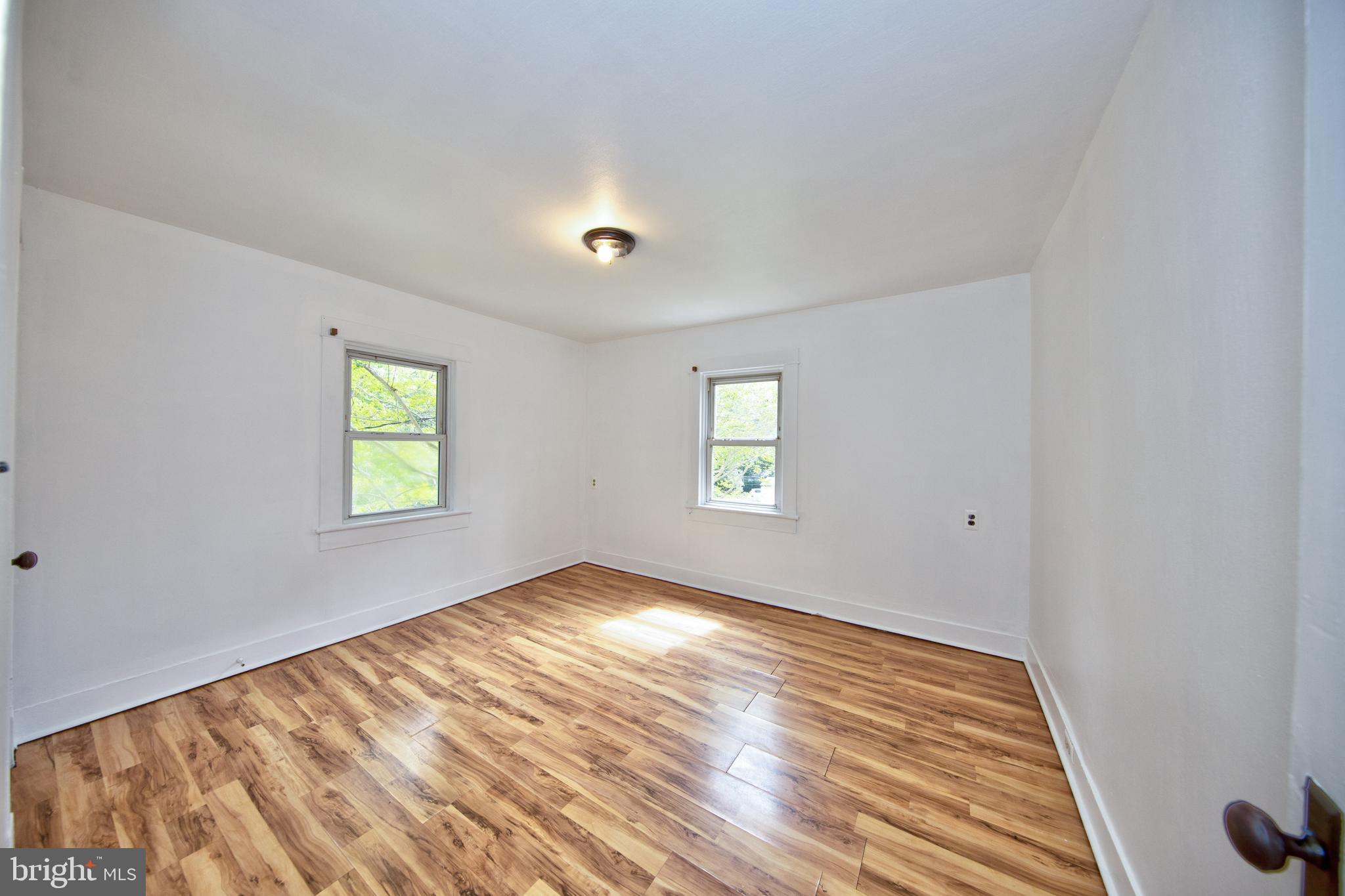 ABERDEEN HILLS - Residential Income