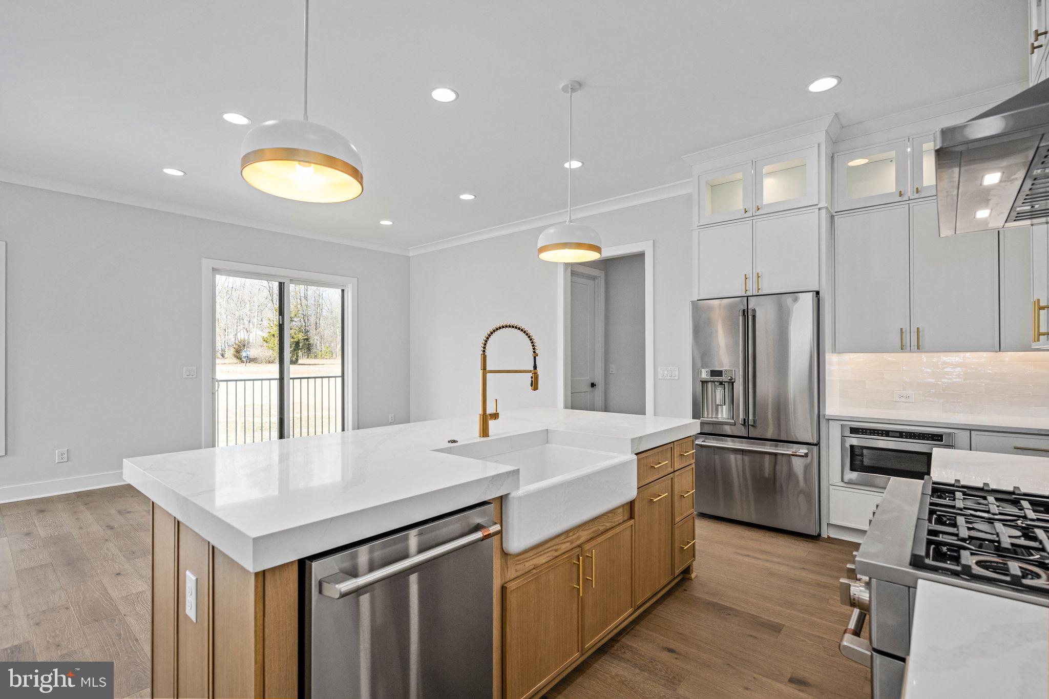 HUNTING RUN ESTATES - Residential