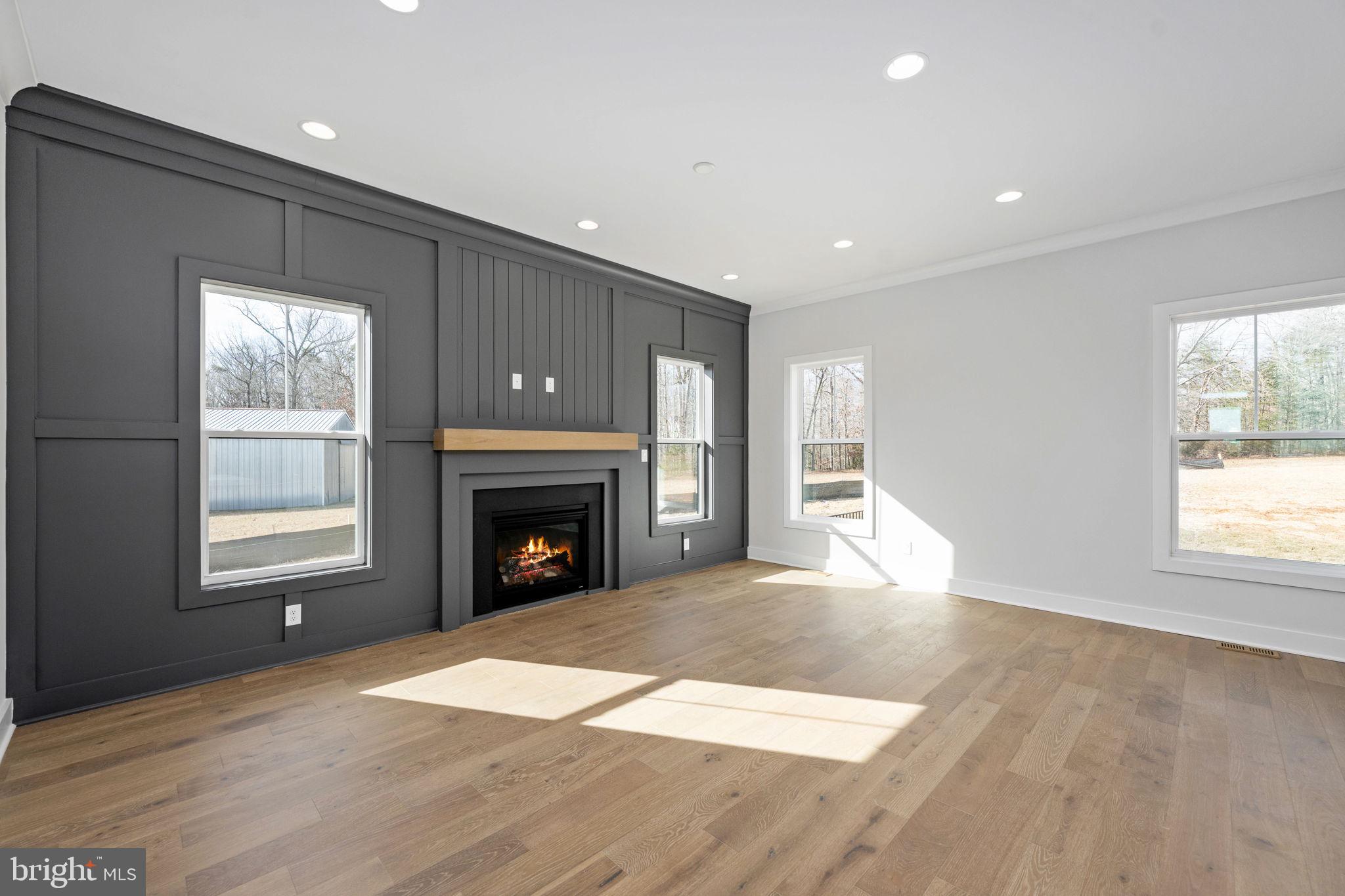 HUNTING RUN ESTATES - Residential