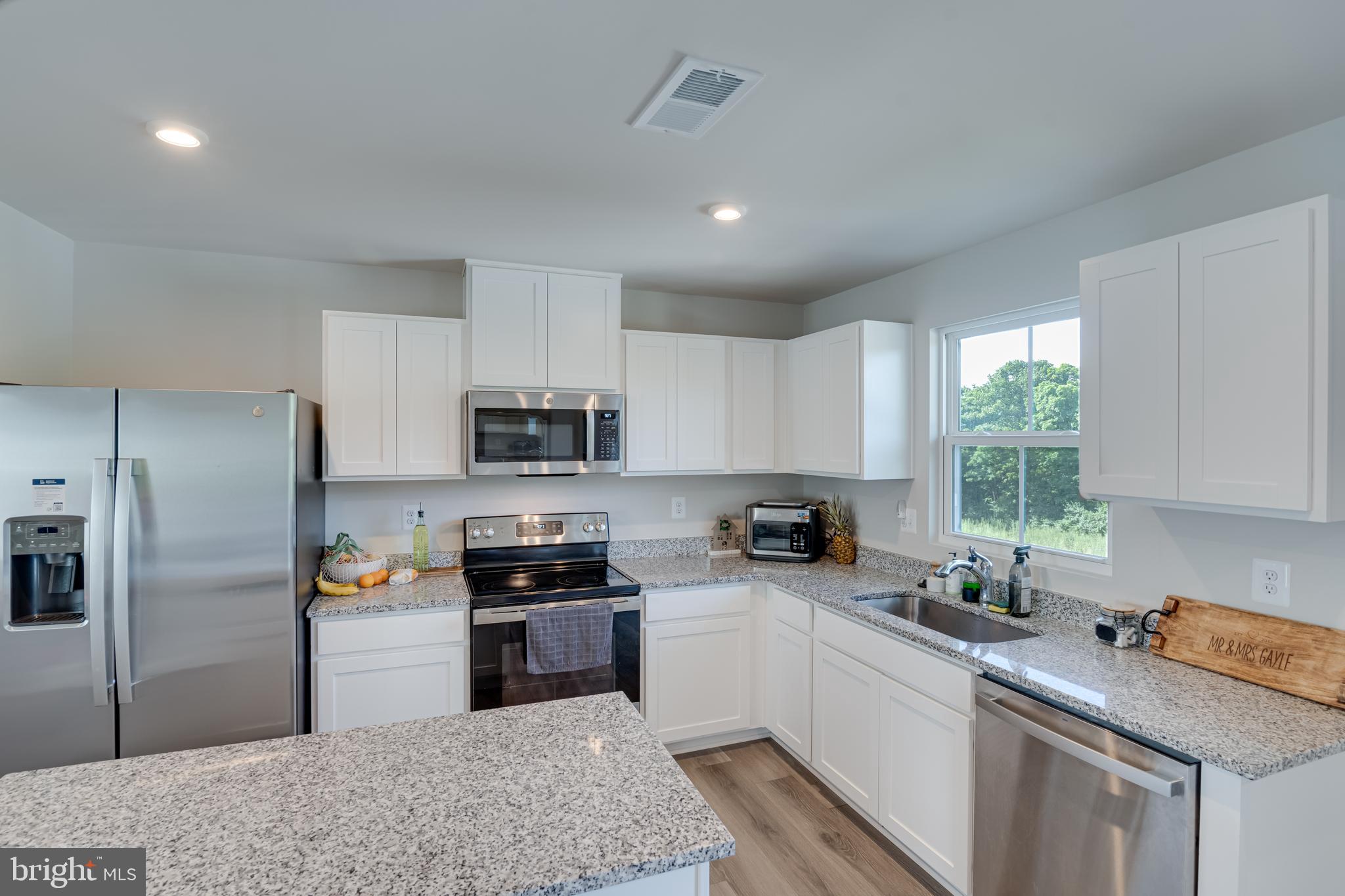 SOUTH BROOK - Residential