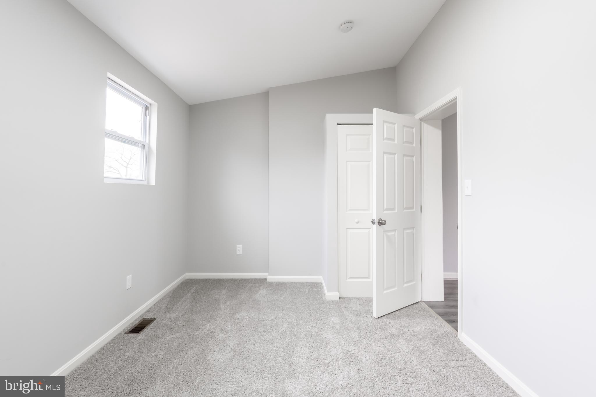 REGULARS - Residential