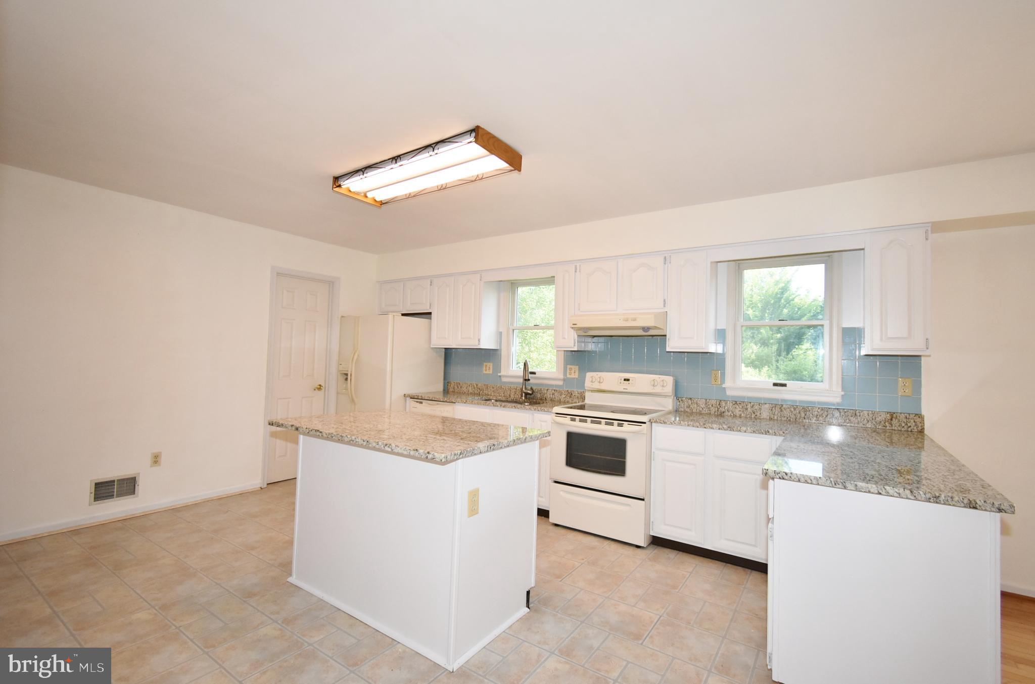 MOUNT HEBRON - Residential Lease