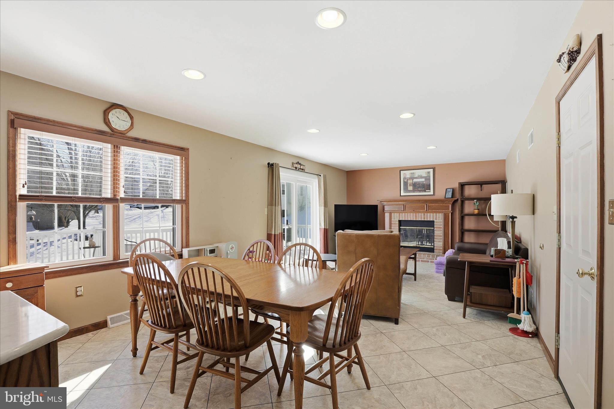 RIDGEVIEW ESTATES - Residential