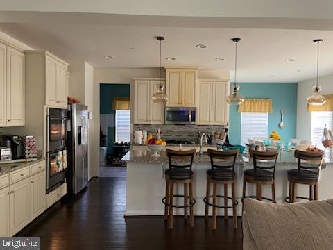 5219 MUDVILLE LANE