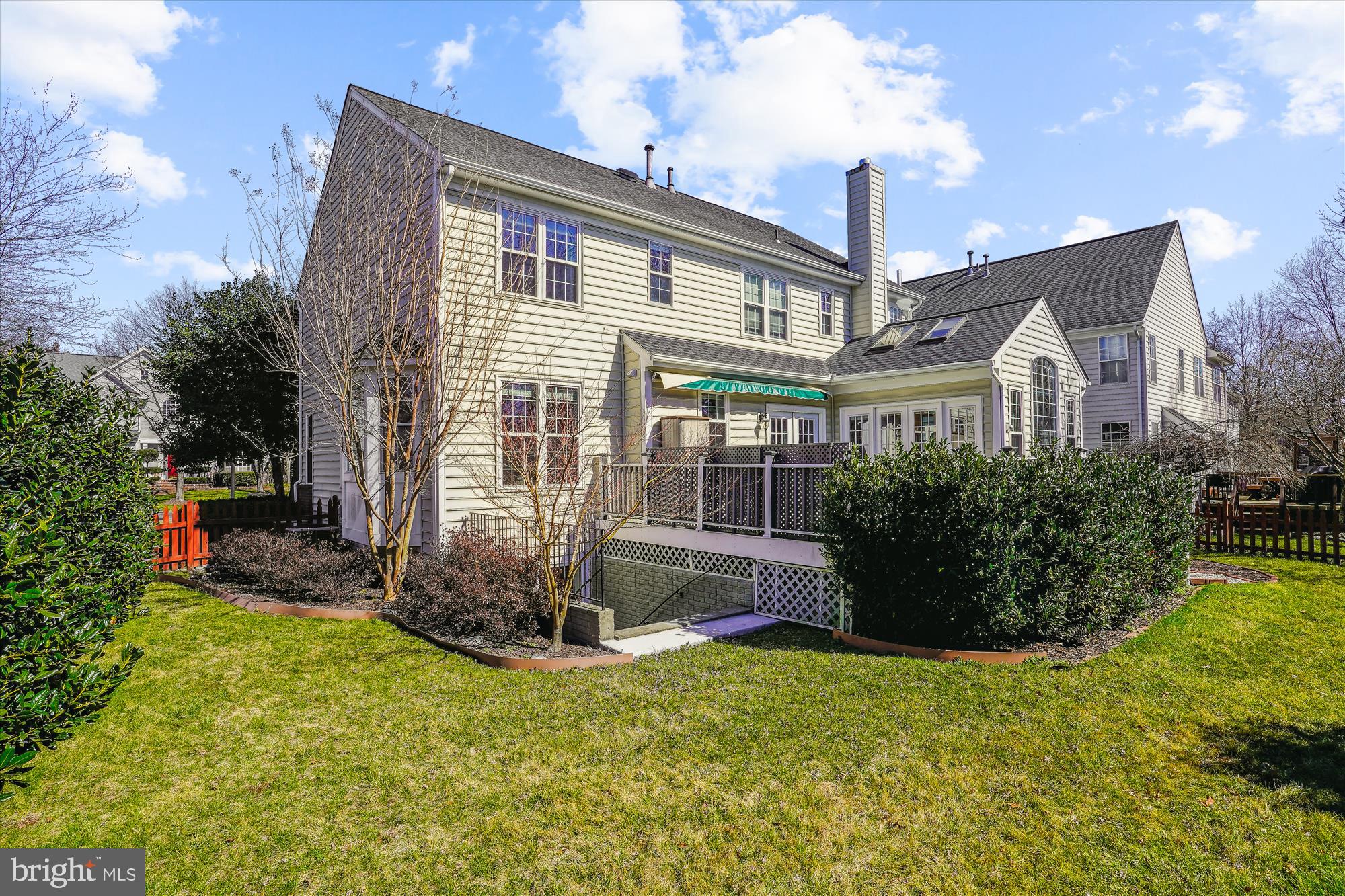 SOUTH RIDING - Residential