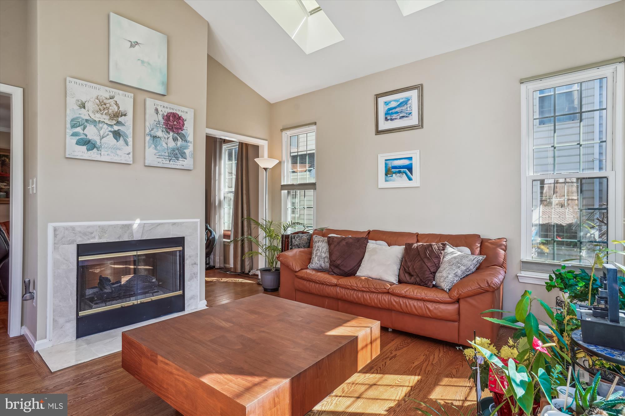 SOUTH RIDING - Residential