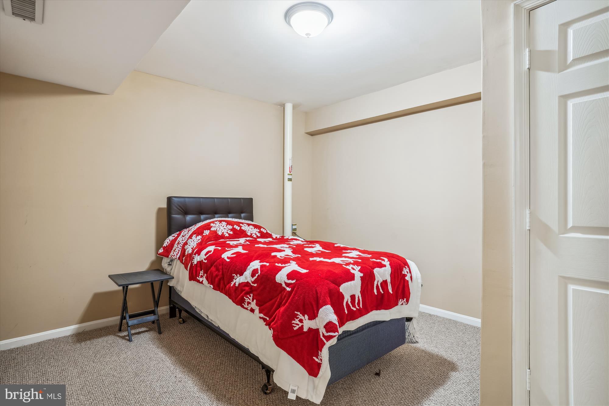 SOUTH RIDING - Residential