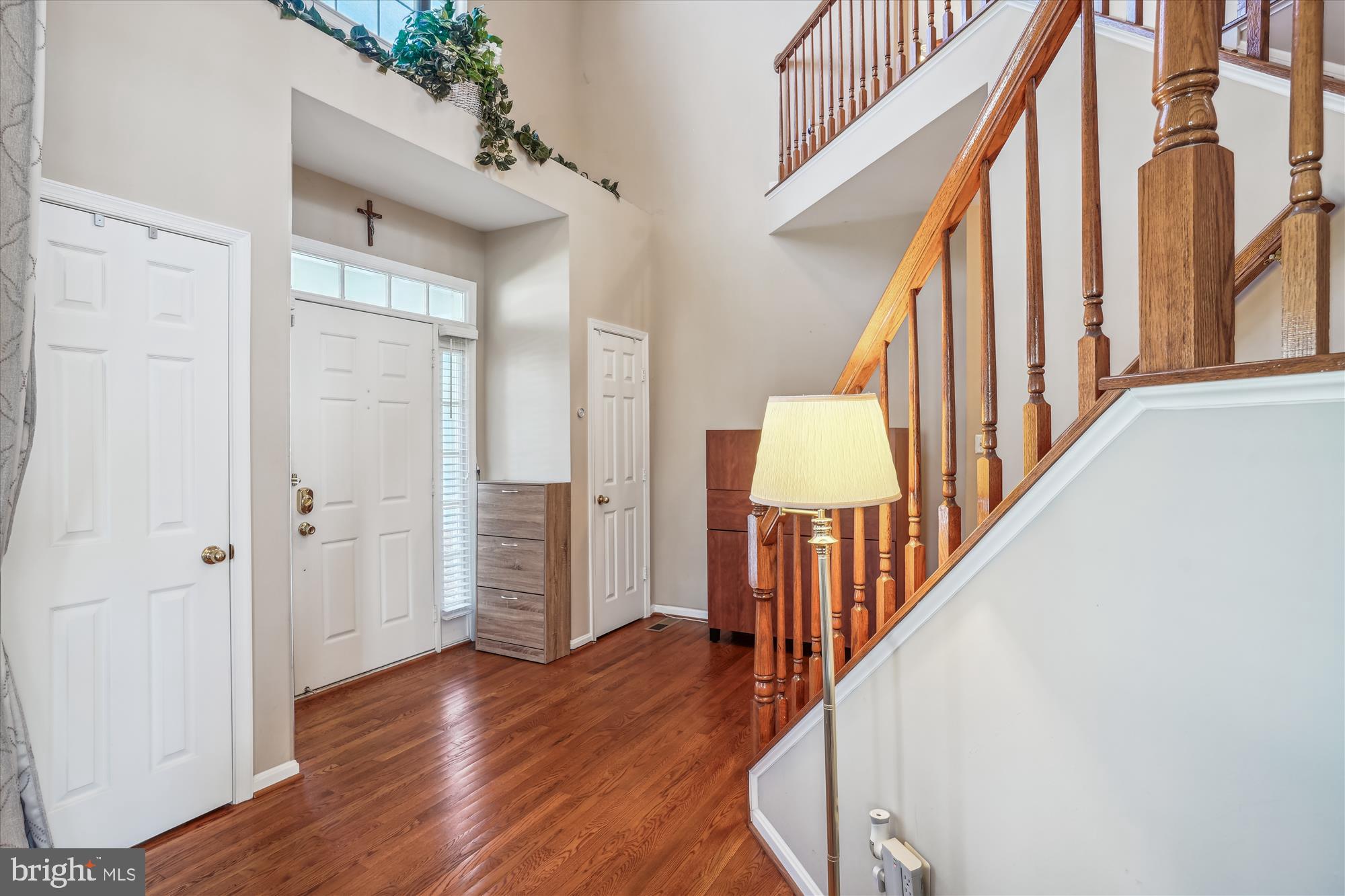 SOUTH RIDING - Residential