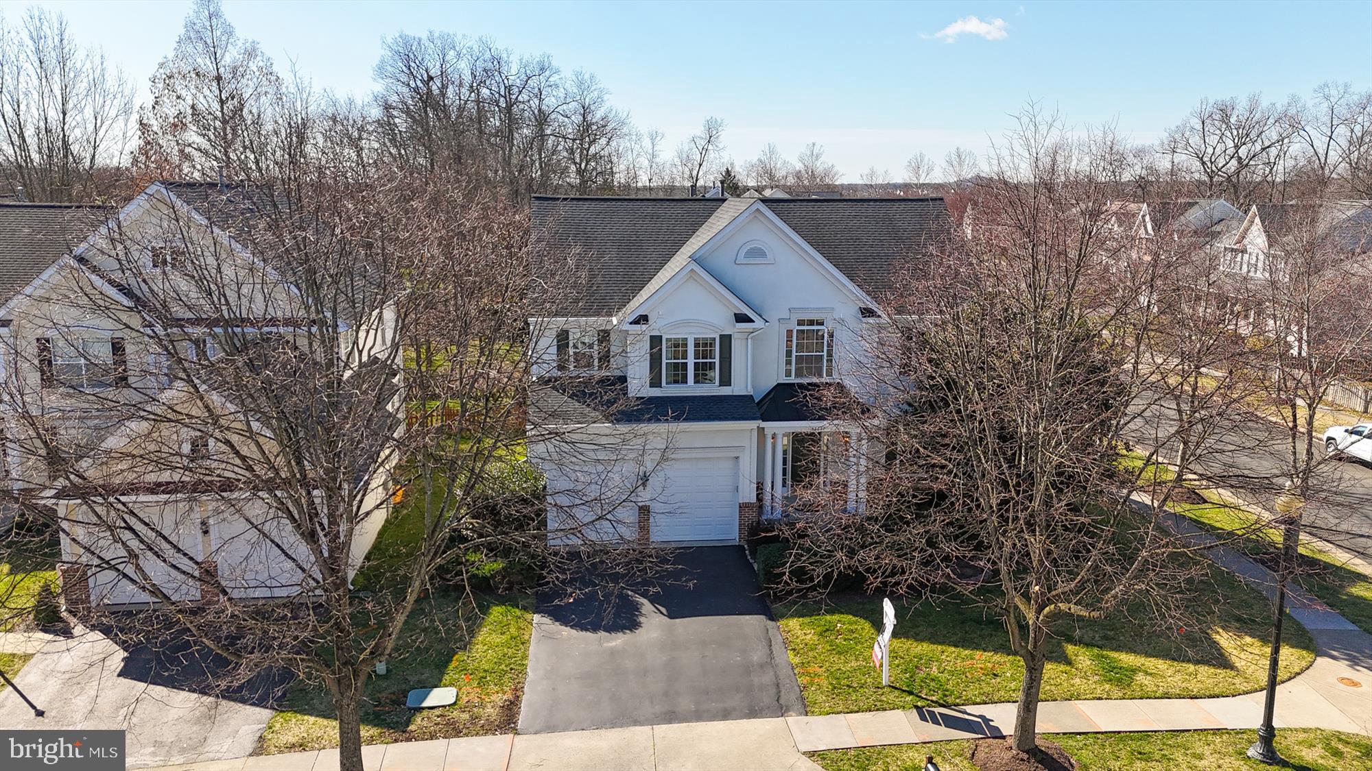 SOUTH RIDING - Residential