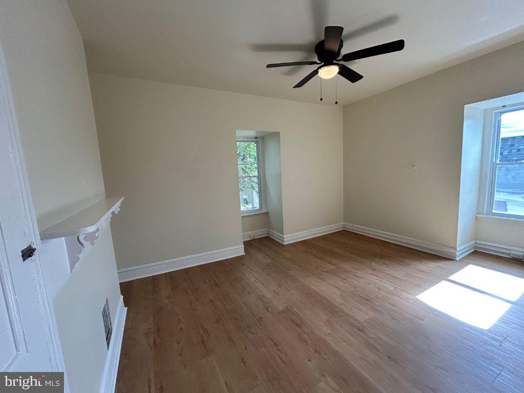 MANTUA - Residential Lease