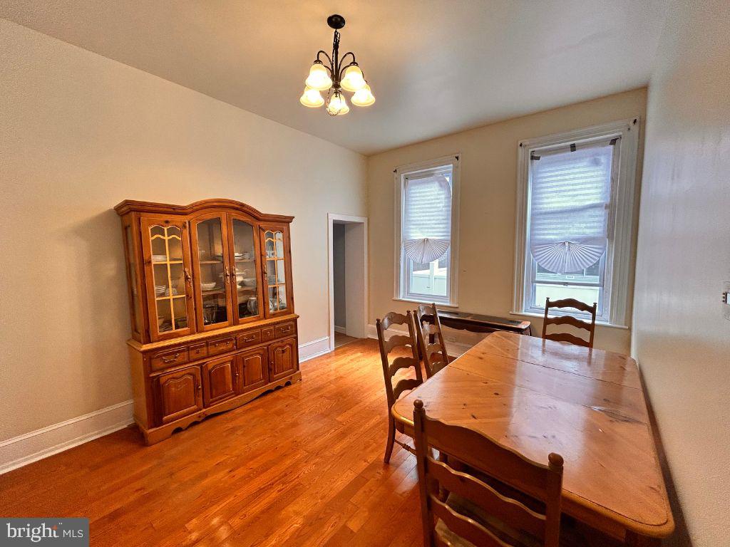 MANTUA - Residential Lease