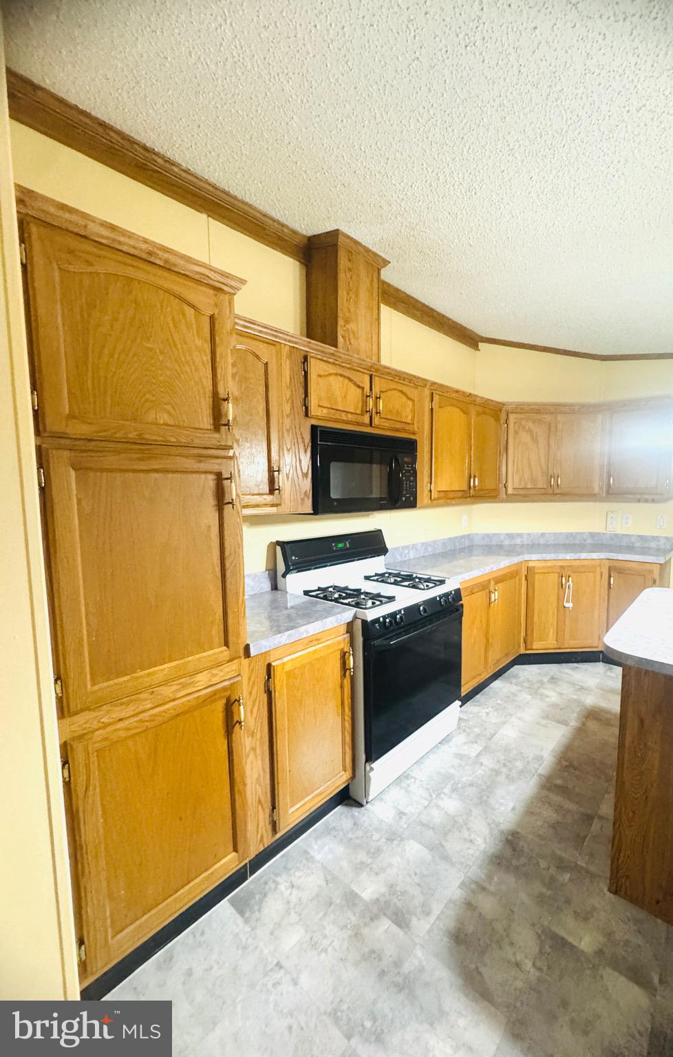 1887 N DELSEA DRIVE 138-HOLLY HOCK