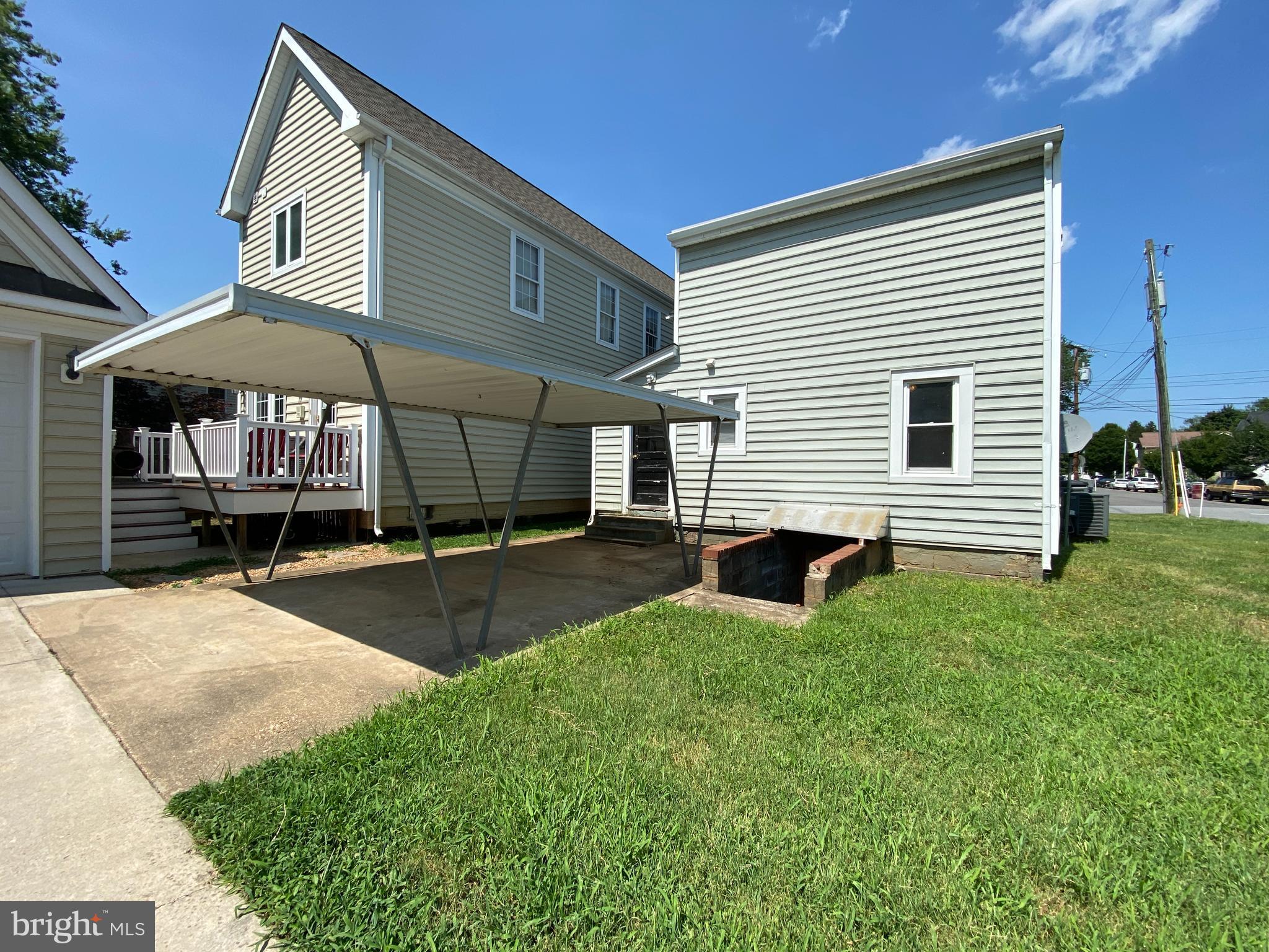 FREDERICKSBURG CITY - Residential Lease