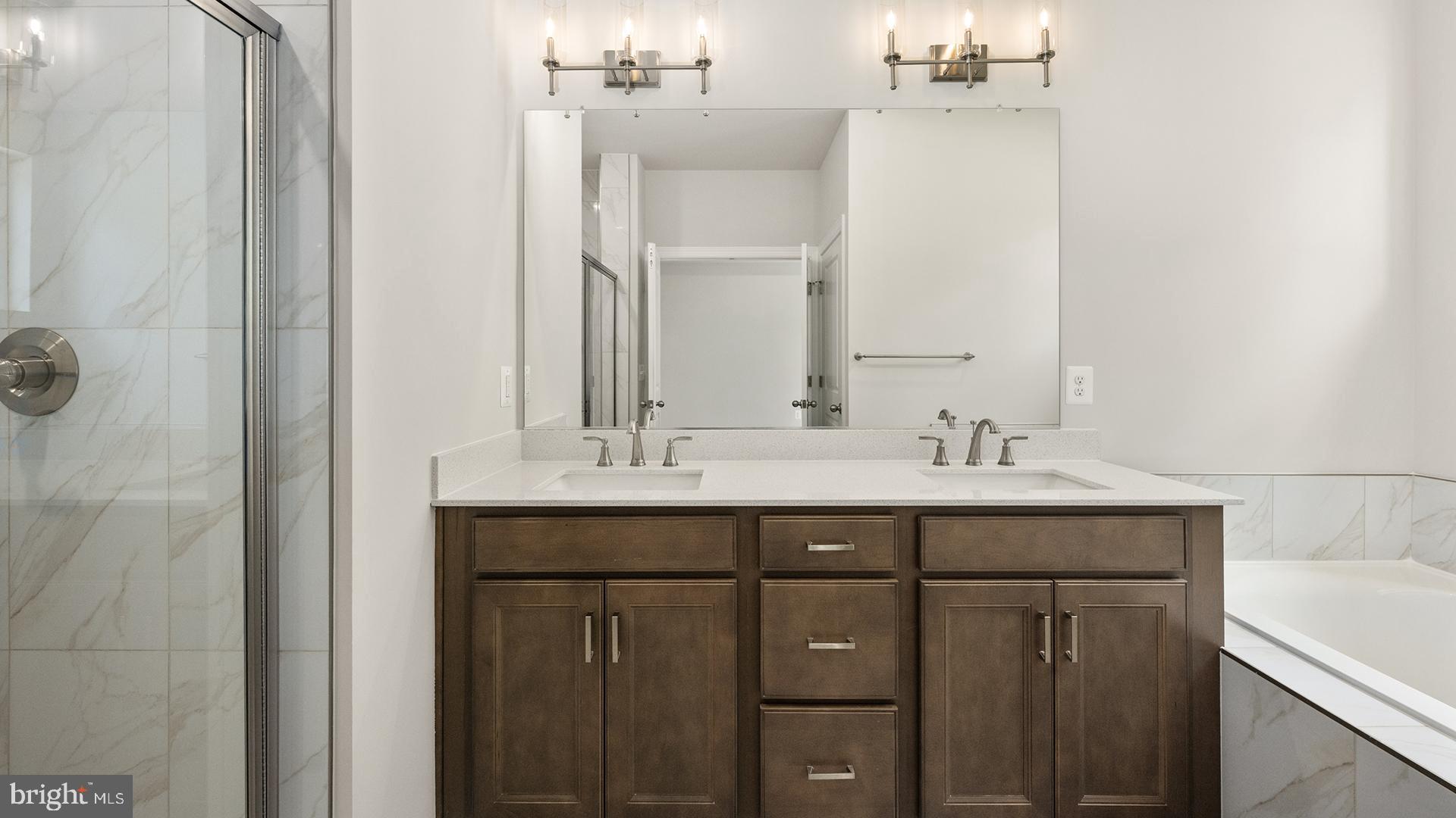 HUNTING RUN LANDING - Residential