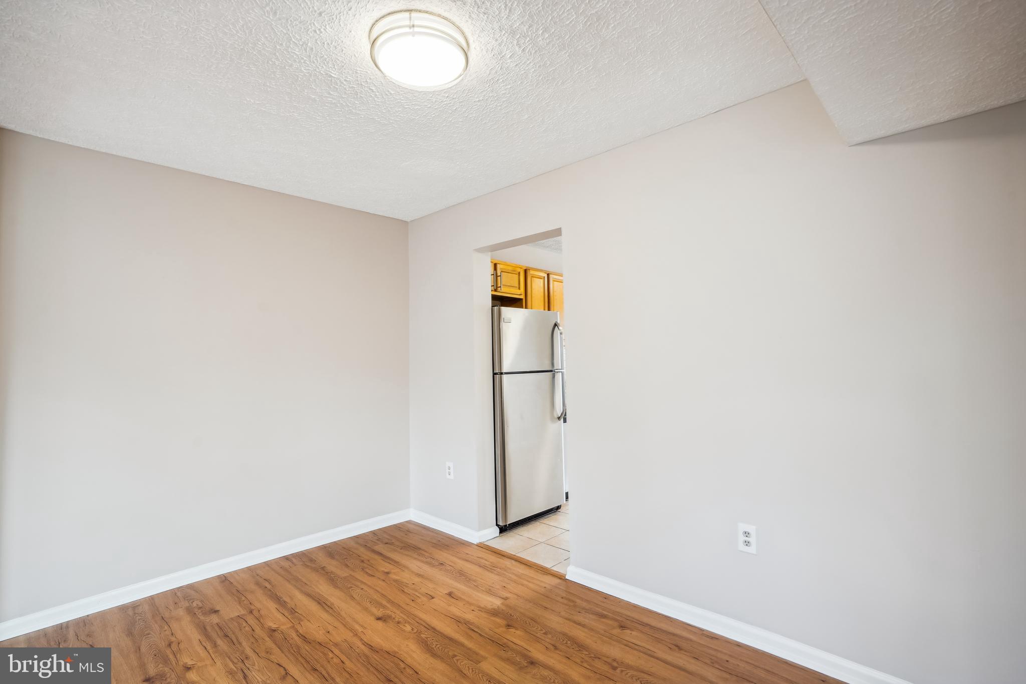 HILLCREST TOWNE - Residential