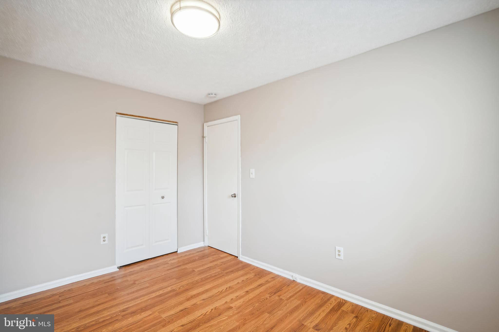 HILLCREST TOWNE - Residential