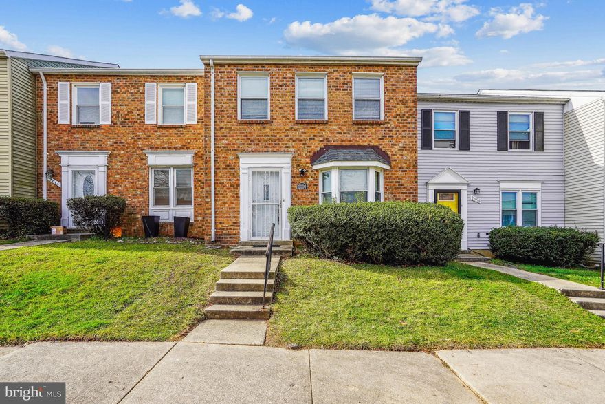 Well maintained townhouse with  3 bedrooms, 2 full bathrooms, 1 half bath, and low monthly HOA. The property features hardwood floors throughout. Eat-in kitchen, as well as a living room/dining room combo. Fenced in yard. The property is located close to the DC line and Southern Avenue Metro Station. It is perfect for an investor looking for a new investment property or an owner occupant looking for their forever home.  Make this property yours today!