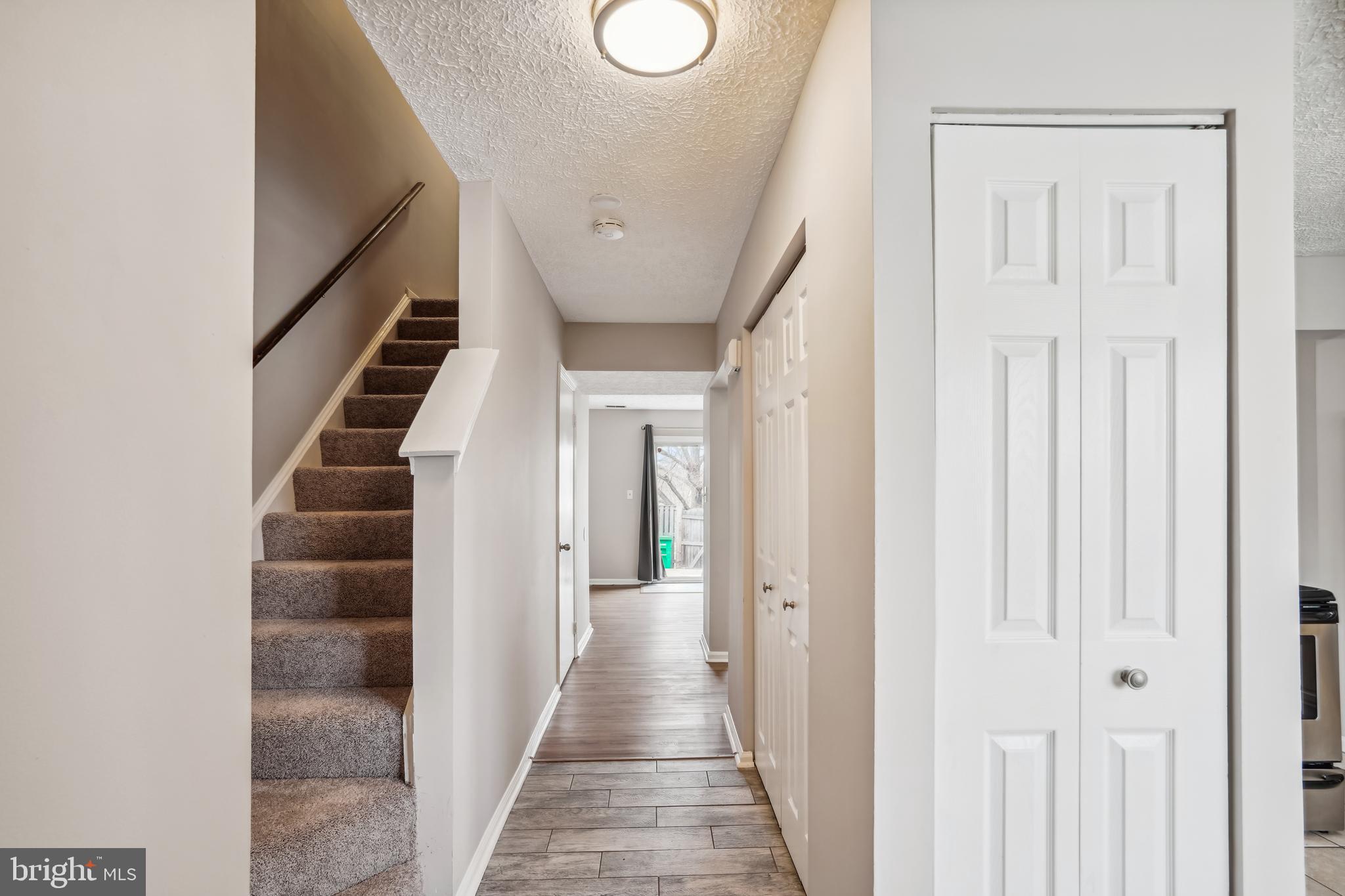 HILLCREST TOWNE - Residential