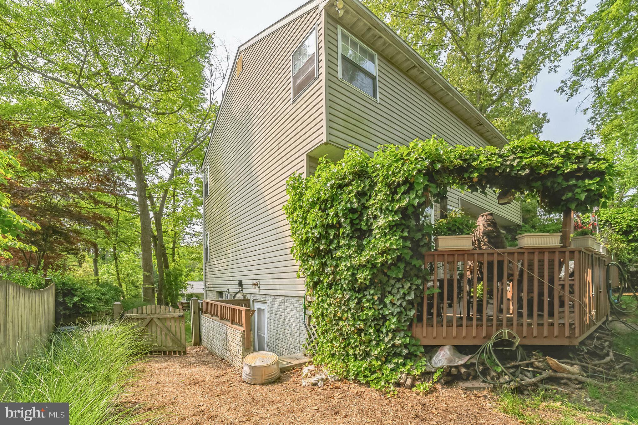 HILLSMERE ESTATES - Residential