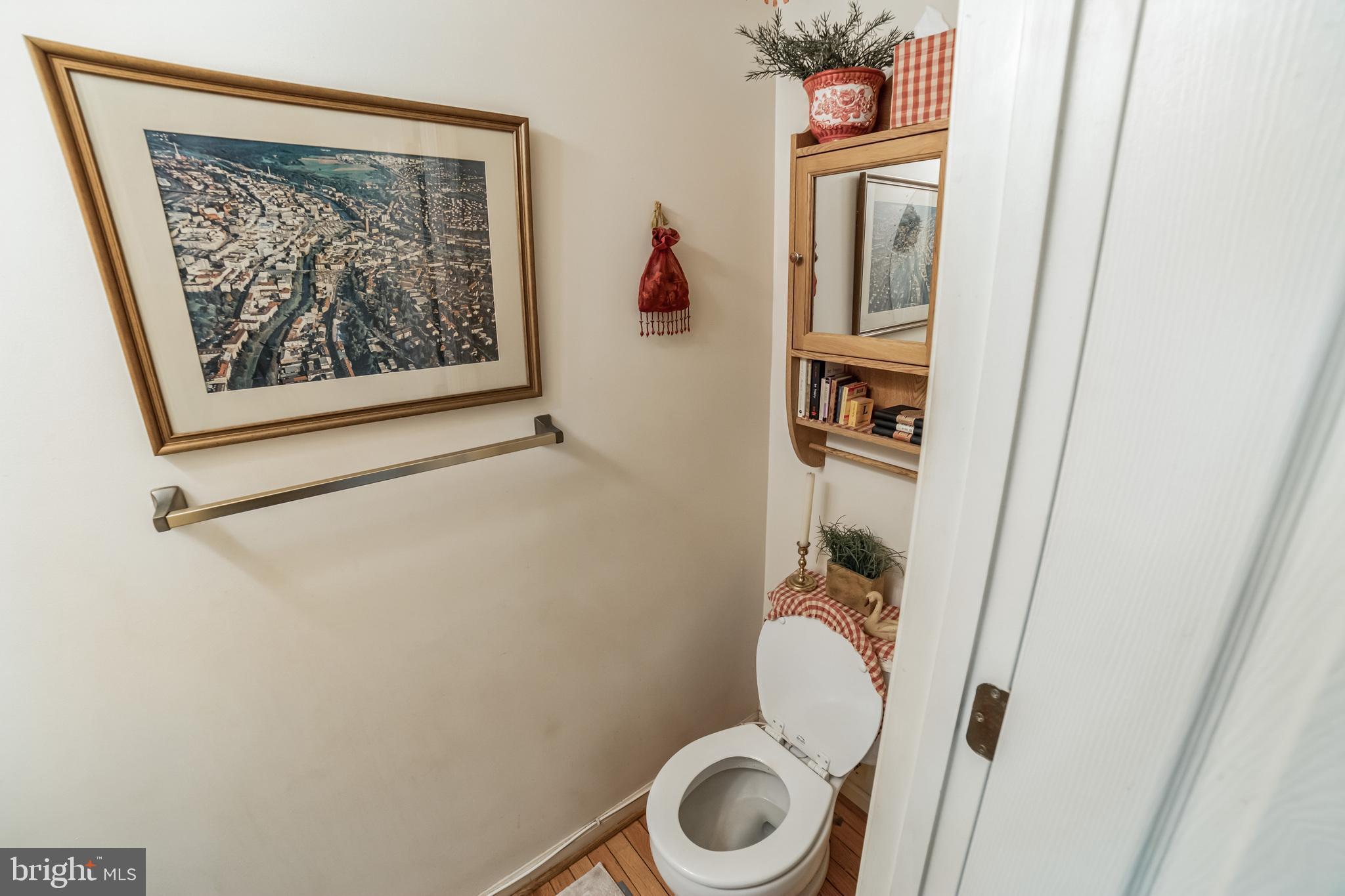 HILLSMERE ESTATES - Residential