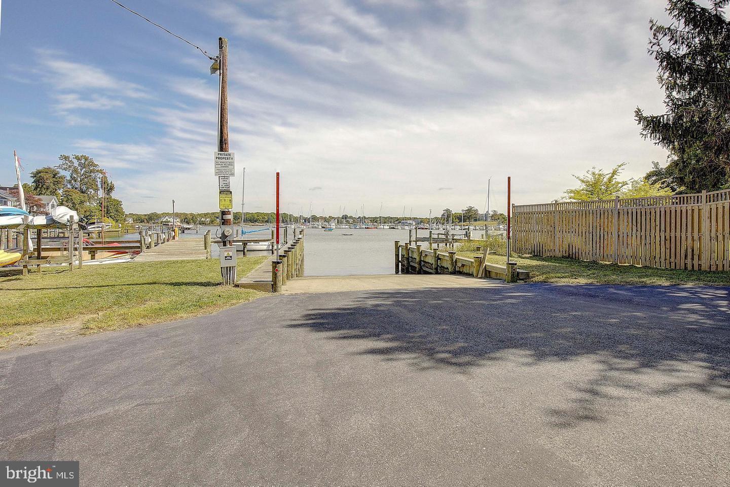 HILLSMERE ESTATES - Residential