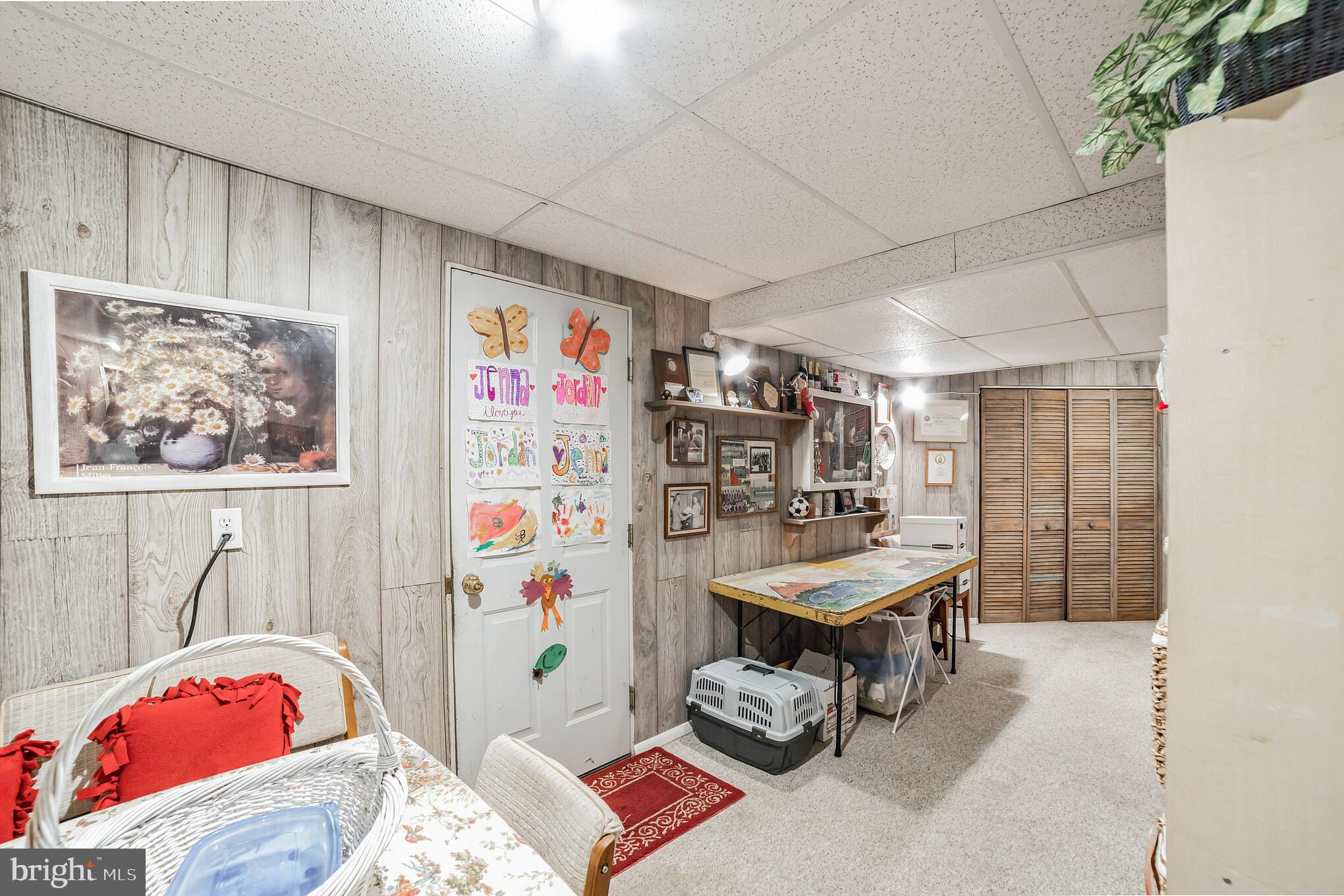 HILLSMERE ESTATES - Residential