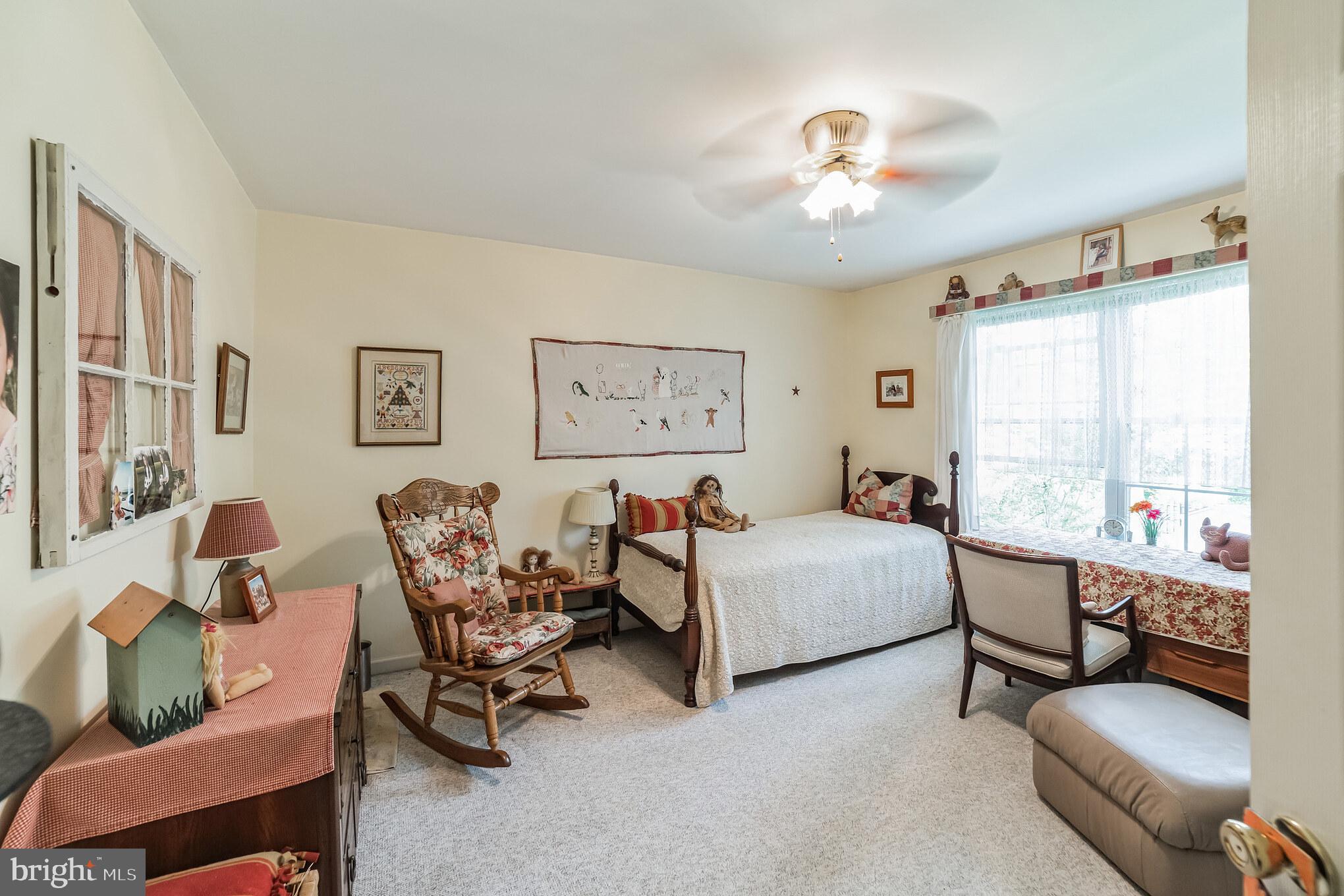 HILLSMERE ESTATES - Residential