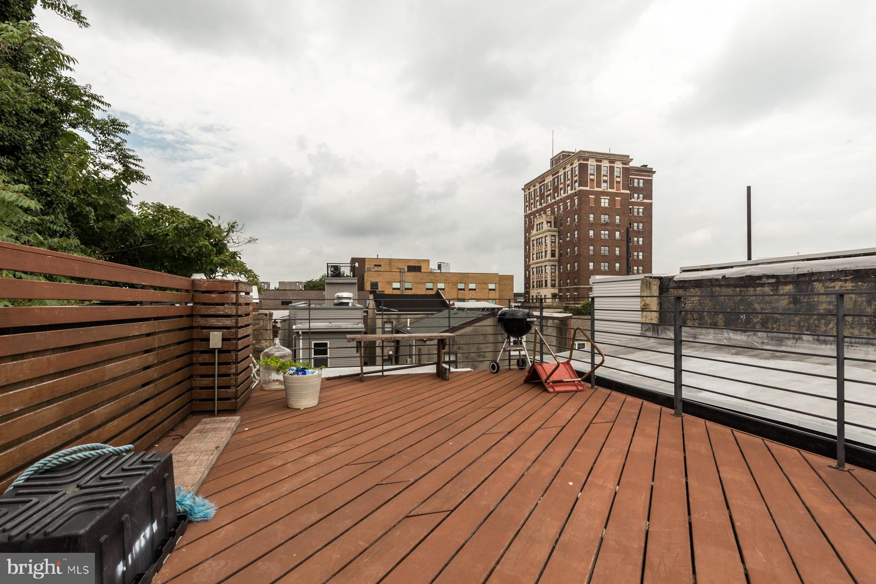 LUDLOW - Residential Lease