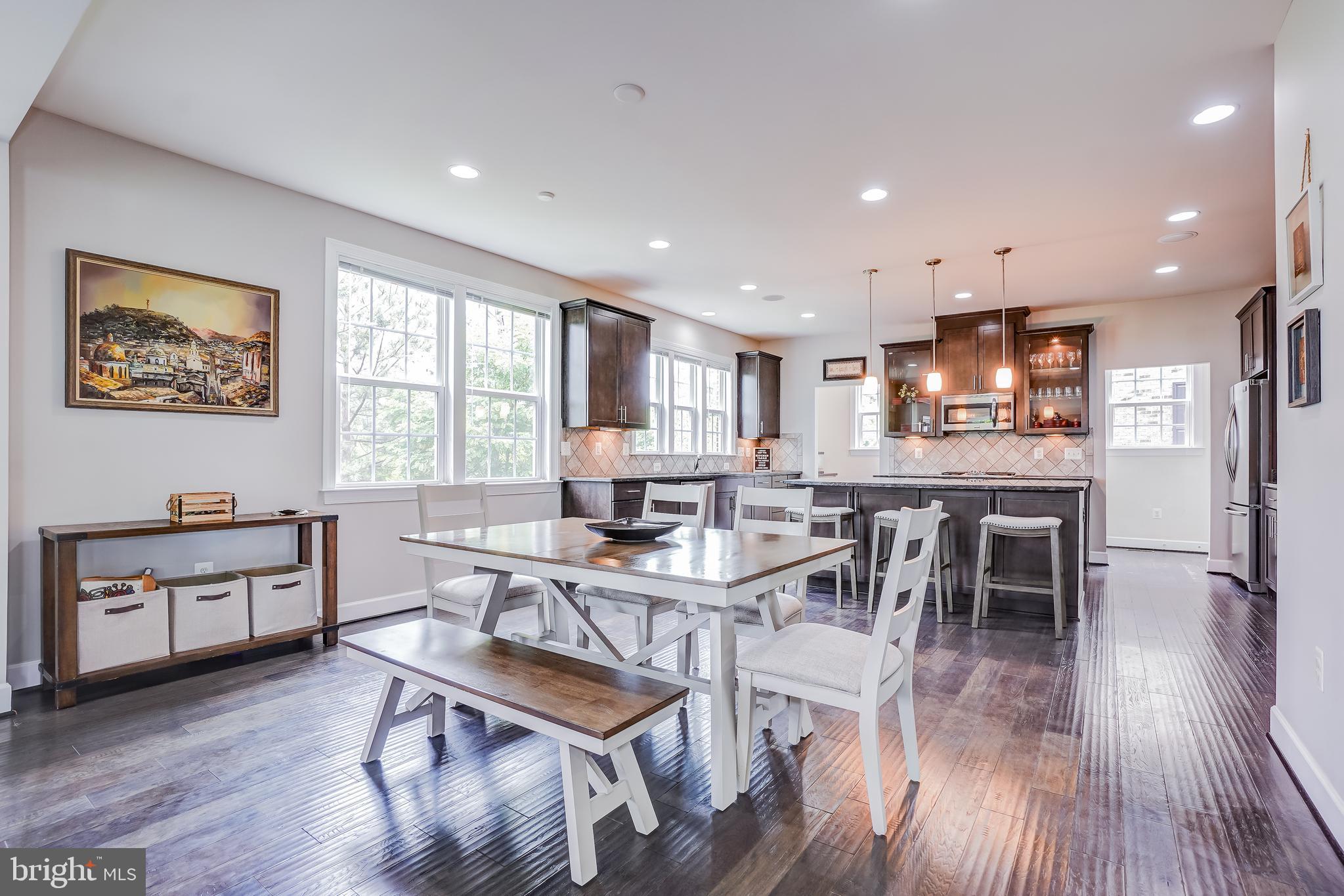 SUMMIT OAKS - Residential