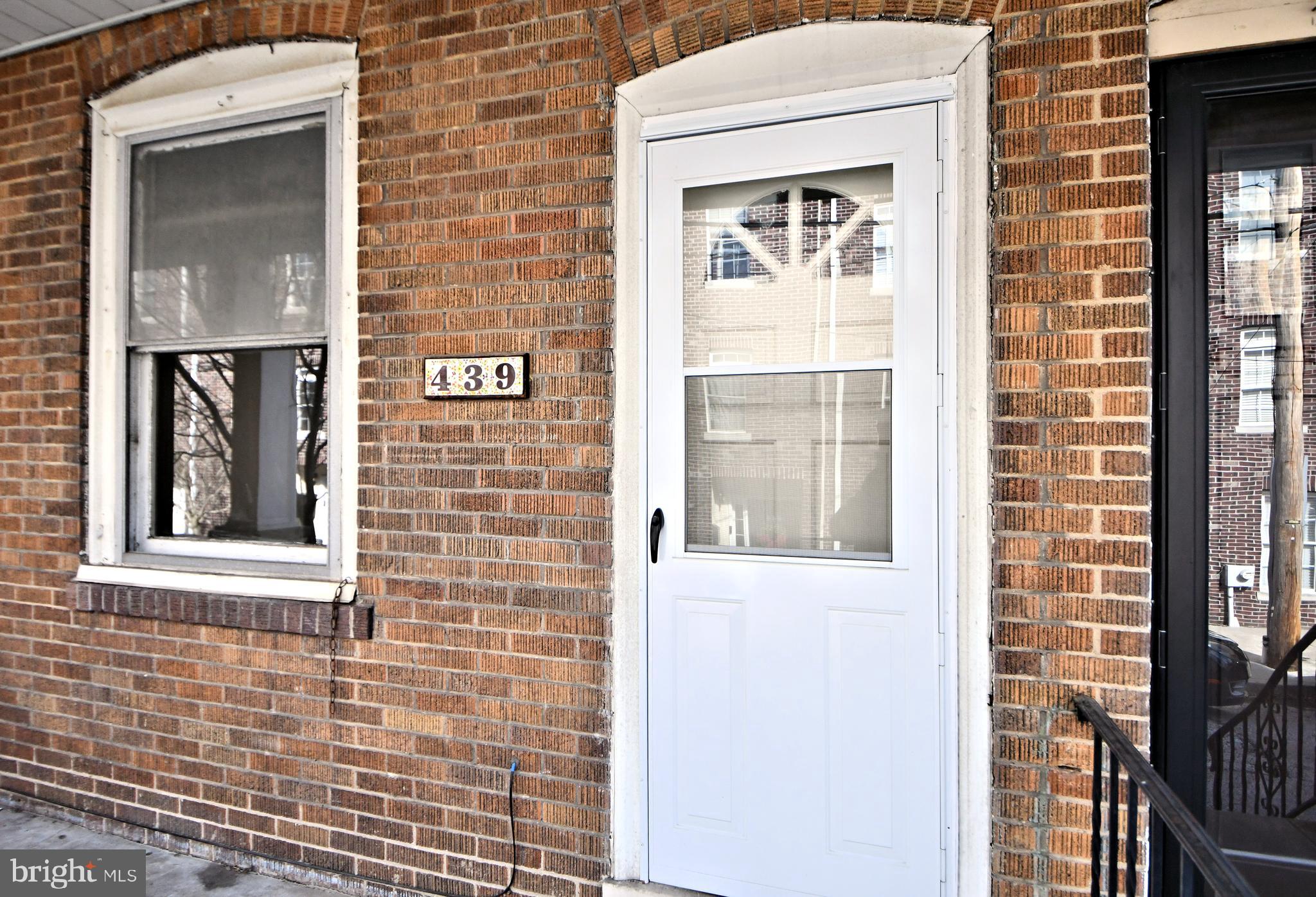 ROXBOROUGH - Residential