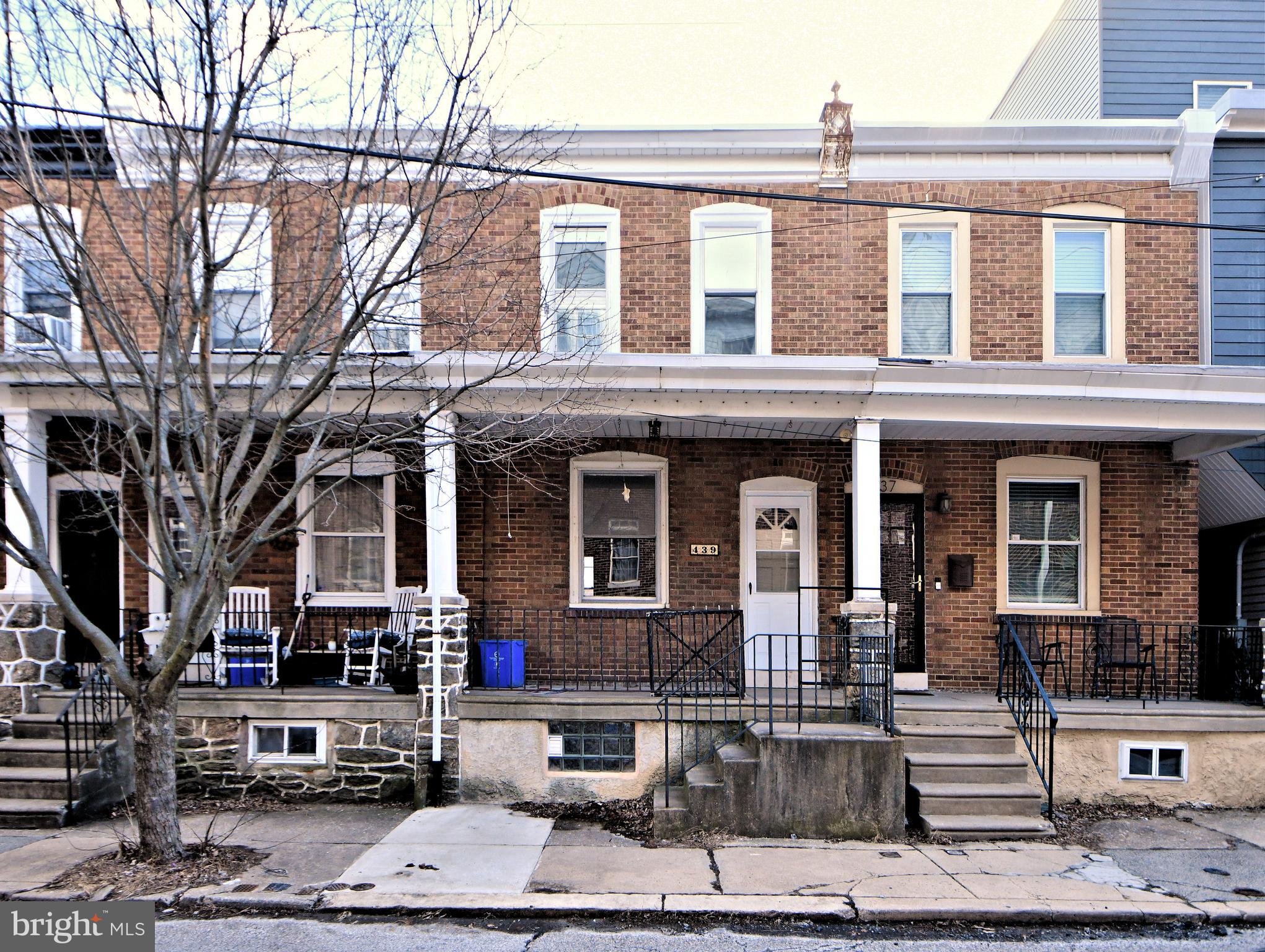 ROXBOROUGH - Residential