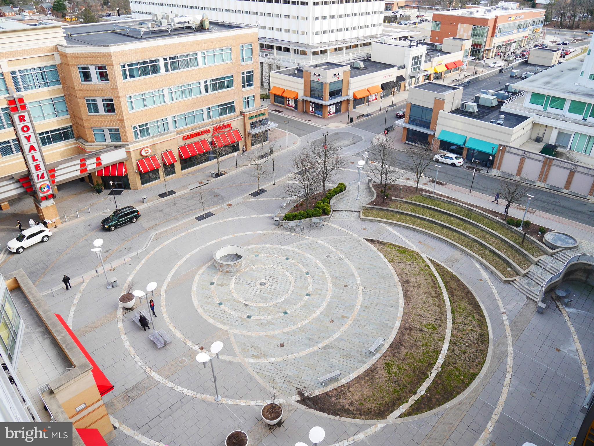 ONE INDEPENDENCE PLAZA - Residential