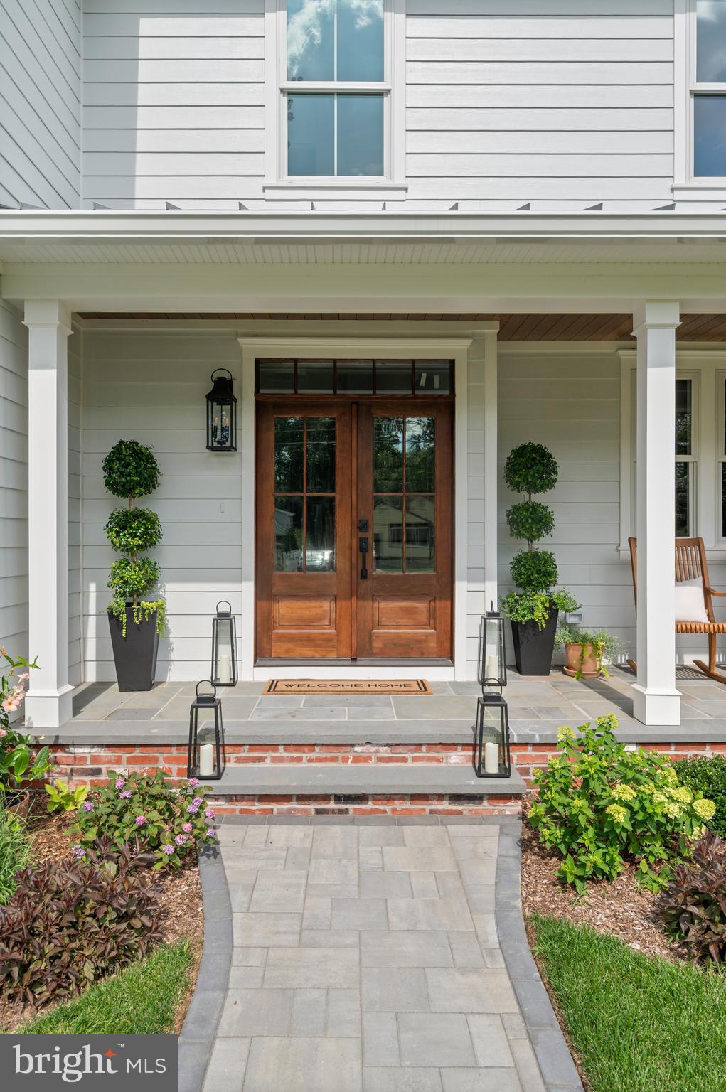 801 CEDAR AVENUE