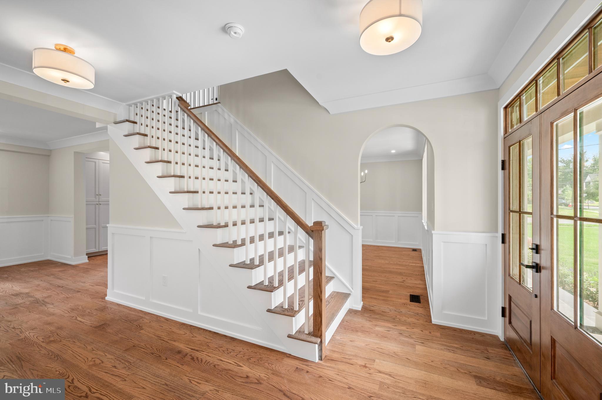 801 CEDAR AVENUE