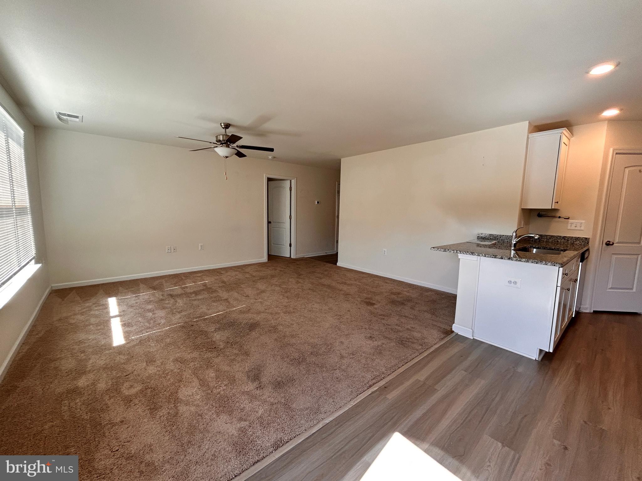 BROOKFIELD - Residential