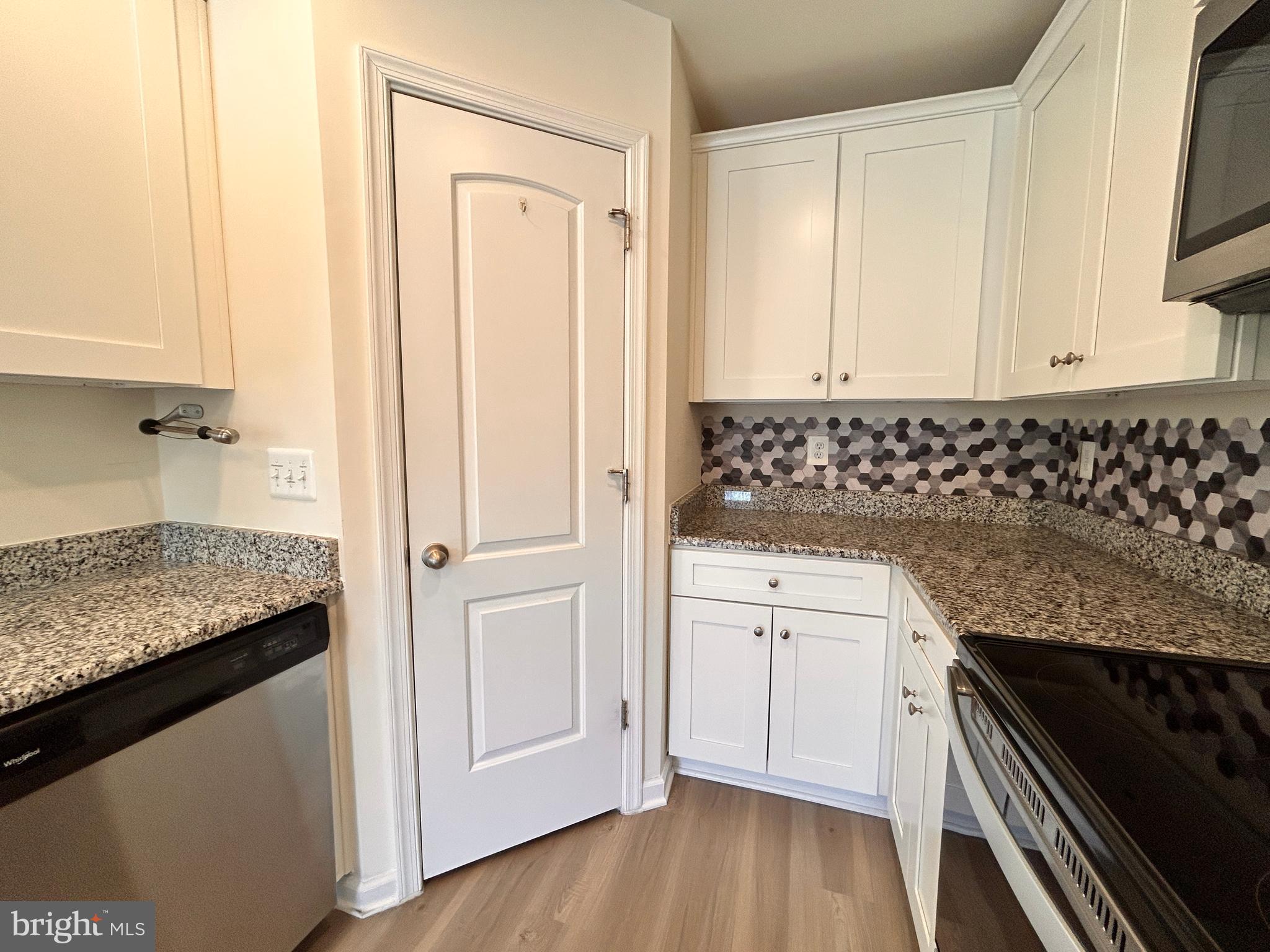 BROOKFIELD - Residential