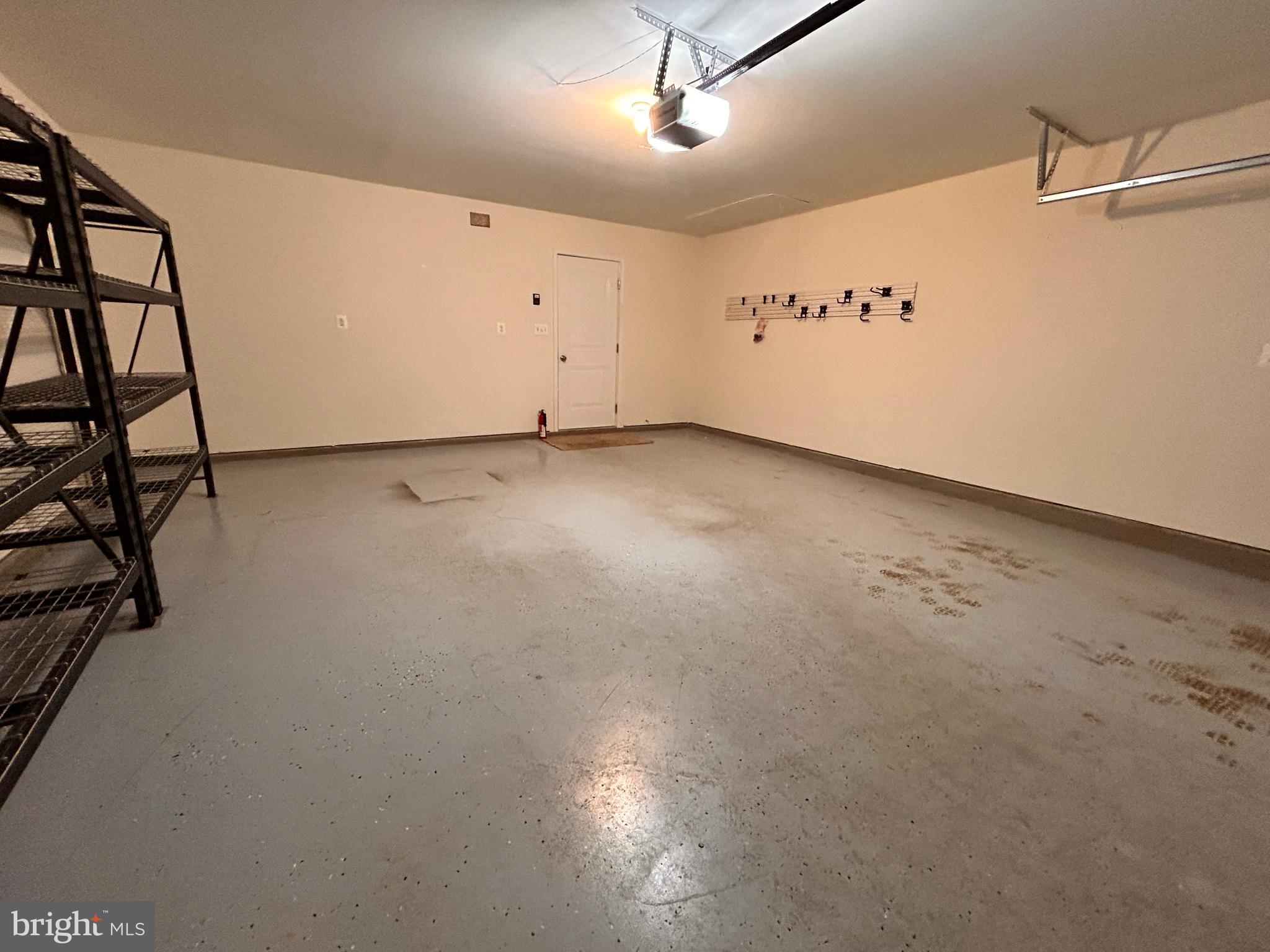 BROOKFIELD - Residential