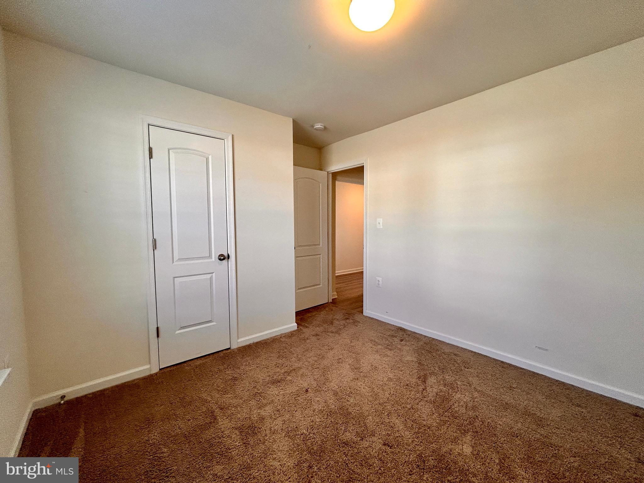 BROOKFIELD - Residential