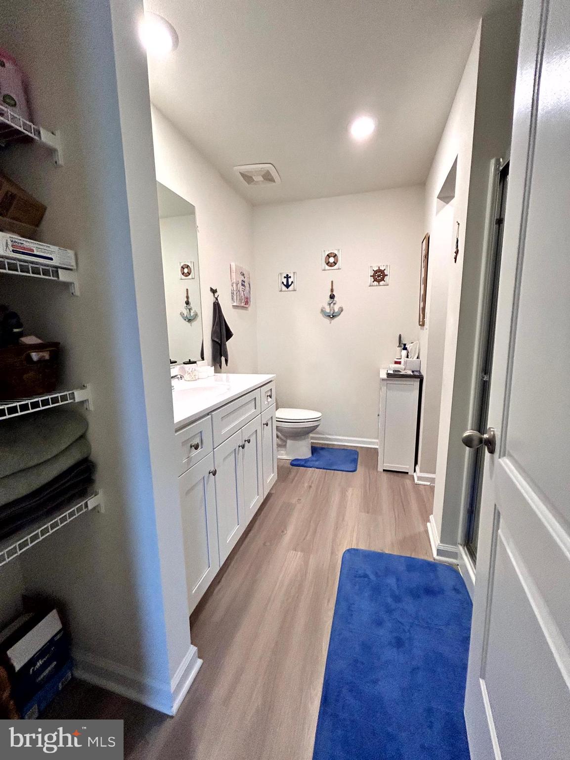 BROOKFIELD - Residential