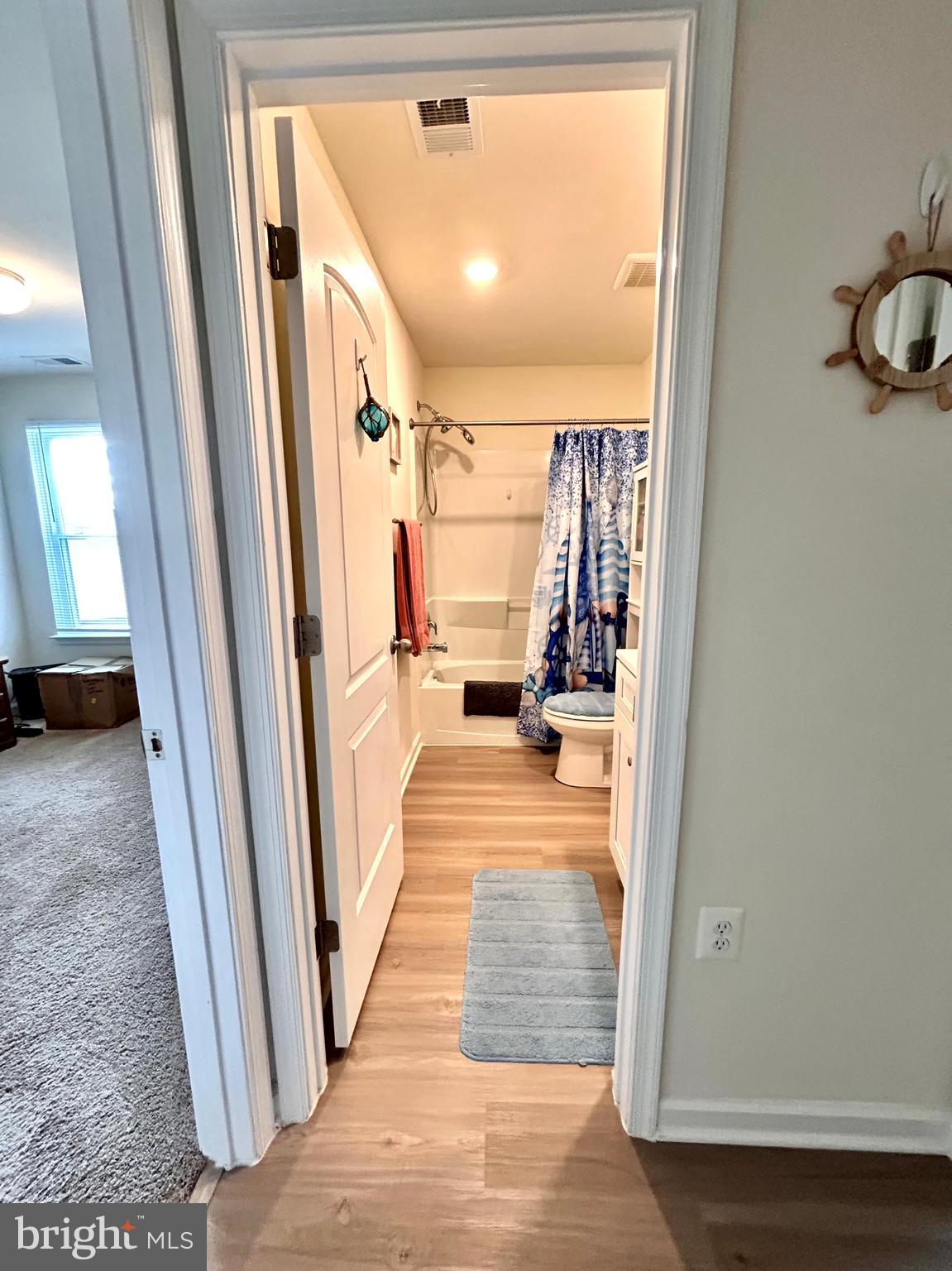 BROOKFIELD - Residential