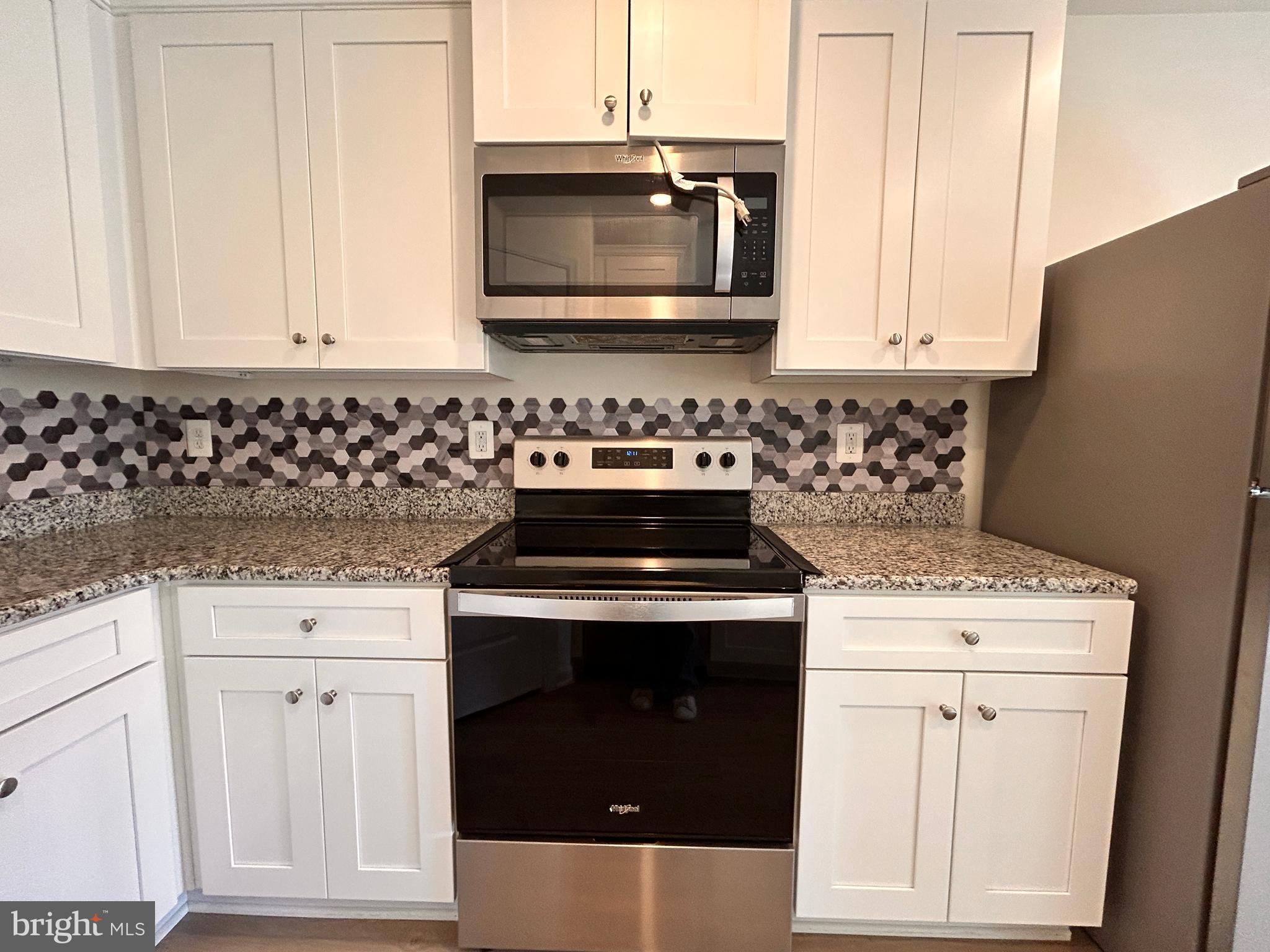 BROOKFIELD - Residential