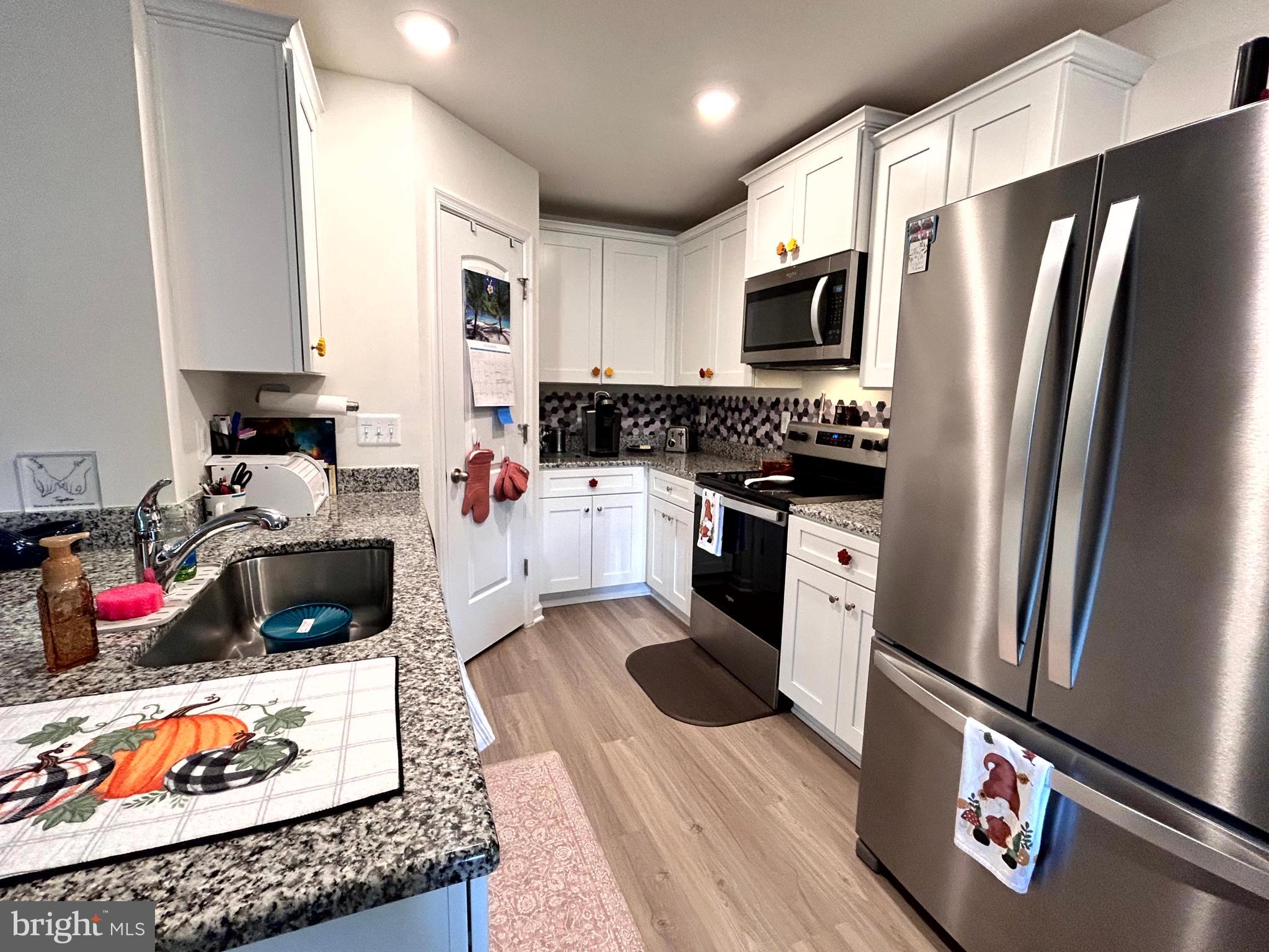 BROOKFIELD - Residential