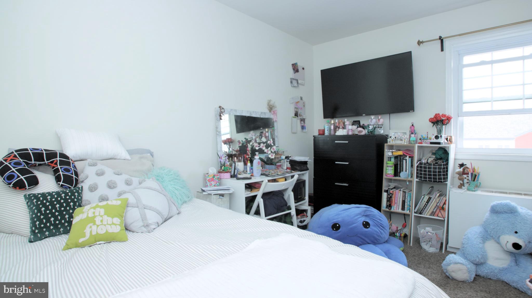 MONTPELIER VILLAGE - Residential