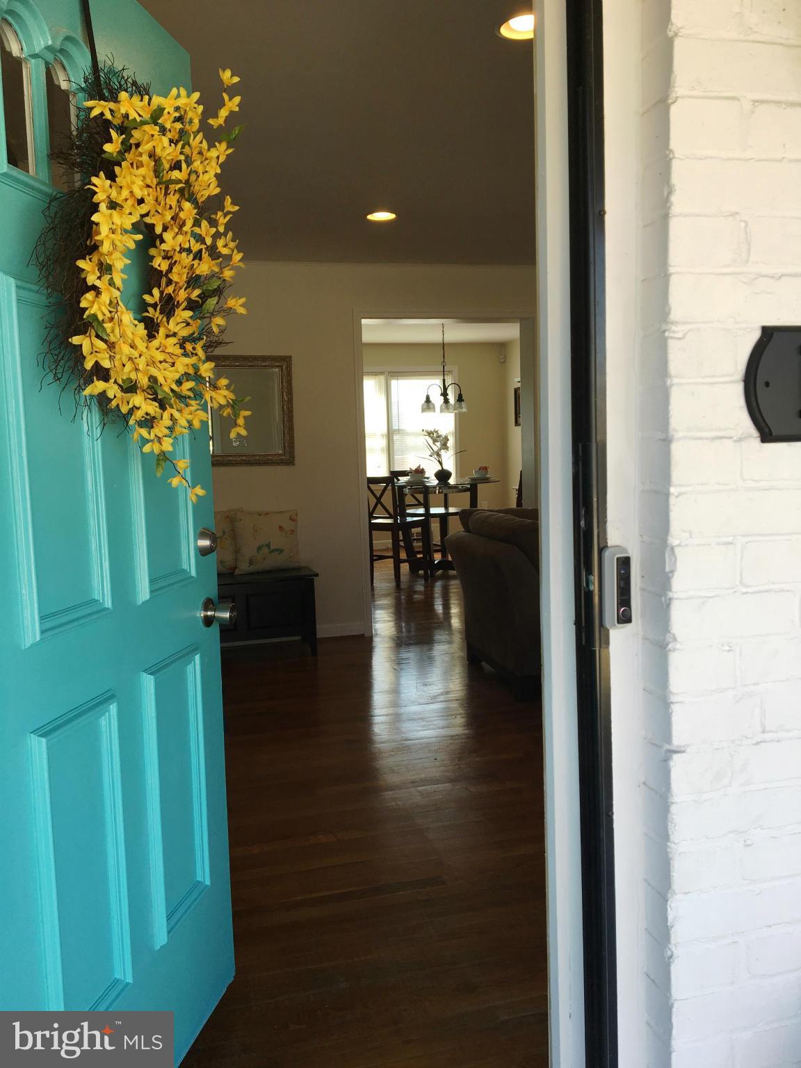 IDLEWOOD - Residential