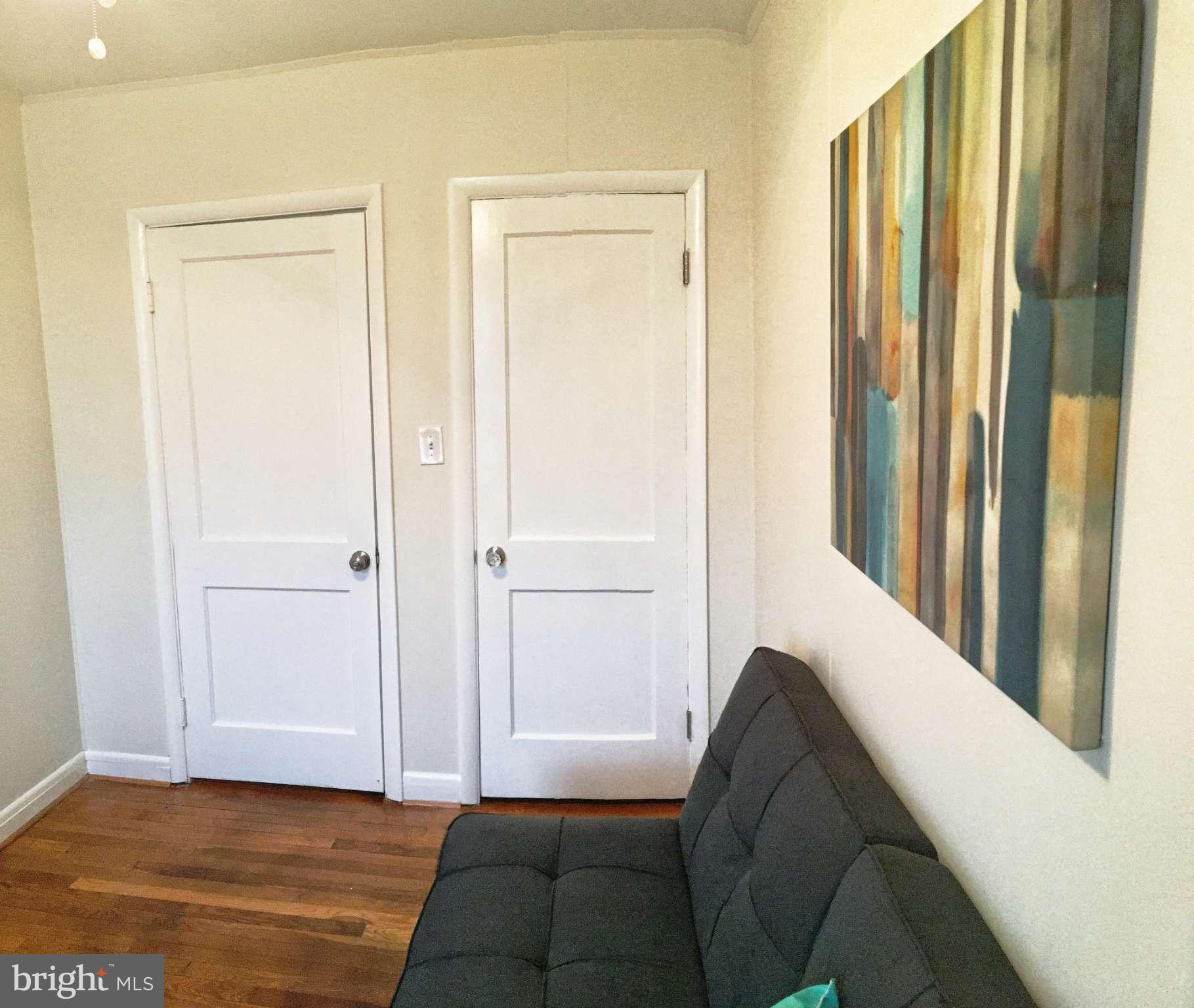 IDLEWOOD - Residential