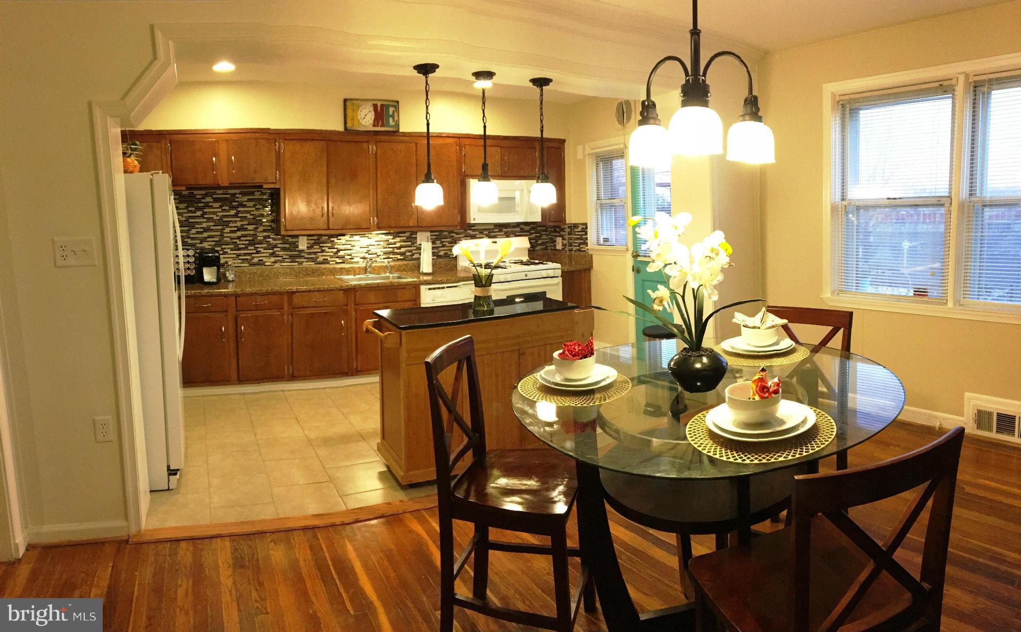 IDLEWOOD - Residential